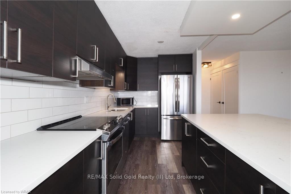 Photo 18 of Unit 1105, 375 King Street N, Waterloo, Lakeshore Village — HOMEH
