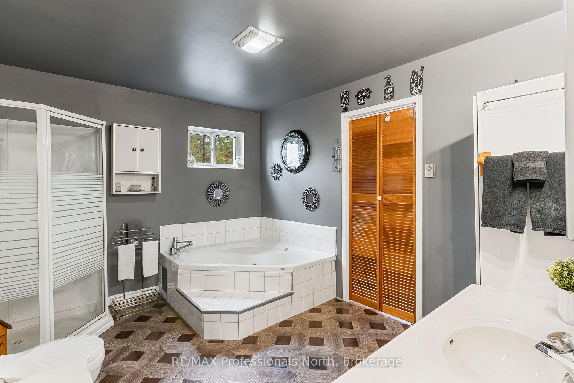 Photo 27 of 1024 Ranta Trail, Minden Hills, Snowdon — HOMEH