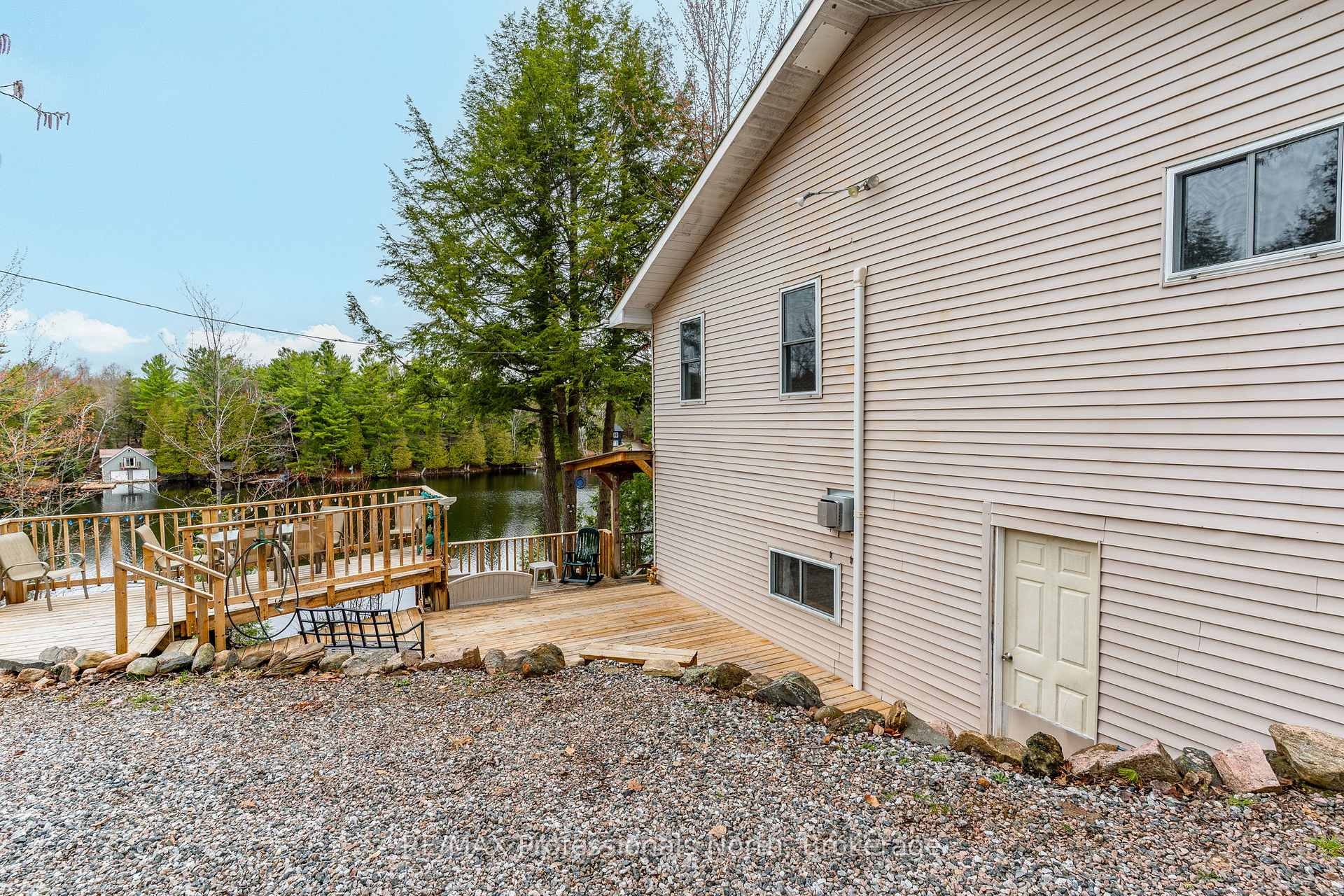 Photo 31 of 1024 Ranta Trail, Minden Hills, Snowdon — HOMEH