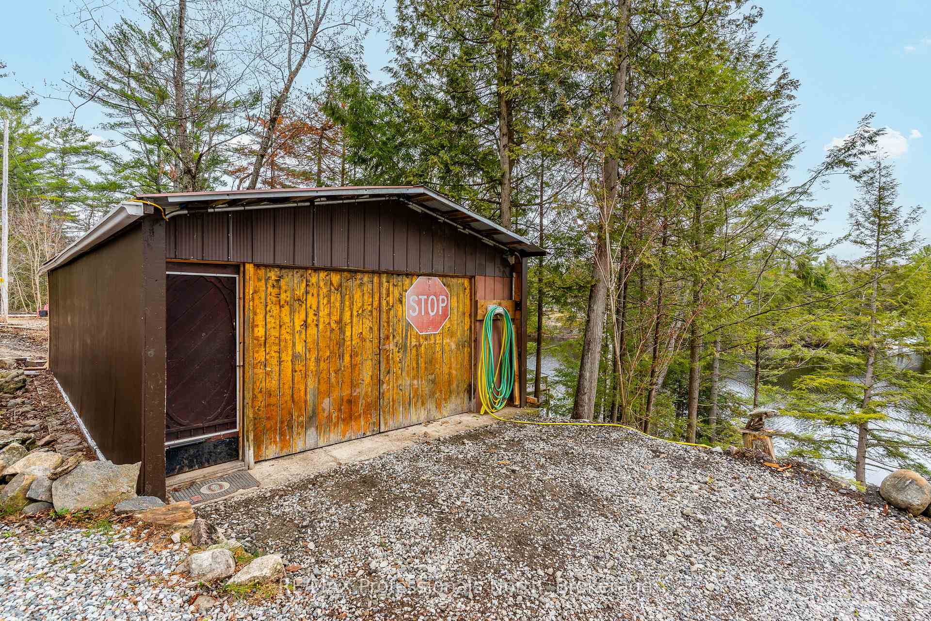 Photo 33 of 1024 Ranta Trail, Minden Hills, Snowdon — HOMEH