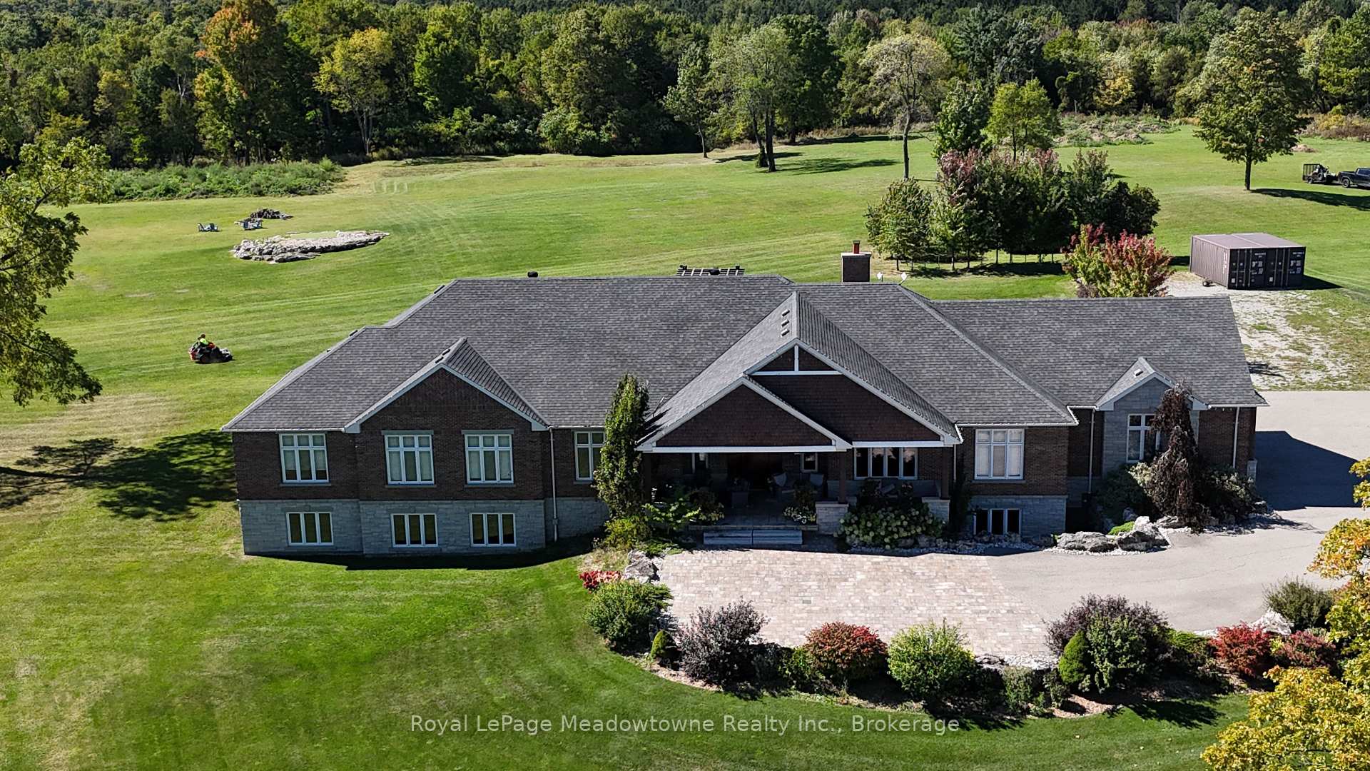 Photo 6 of 7686 Appleby Line, Milton, Rural Milton West — HOMEH