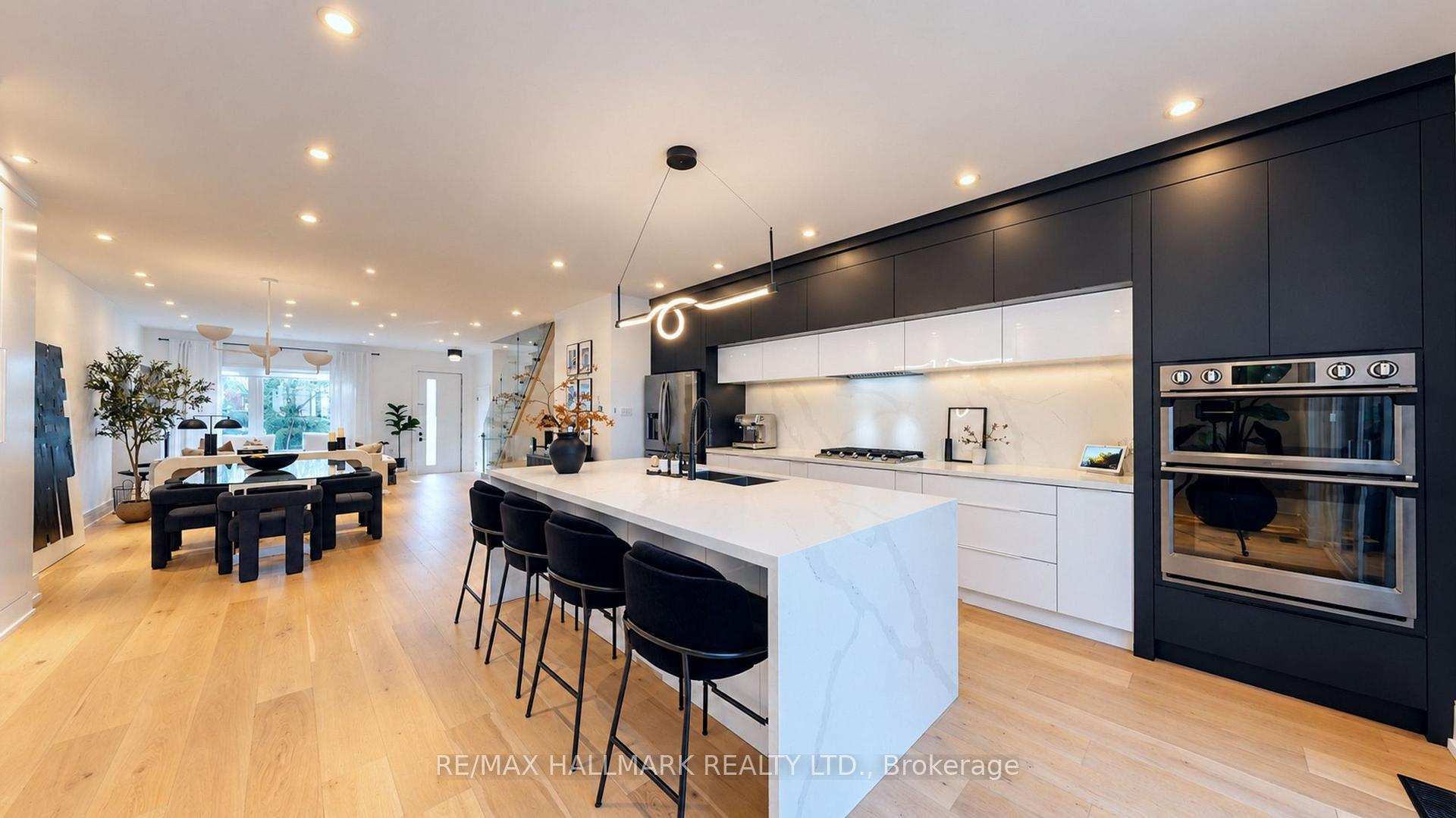 Photo 12 of 33 Kimberley Avenue, Toronto, East End-Danforth — HOMEH