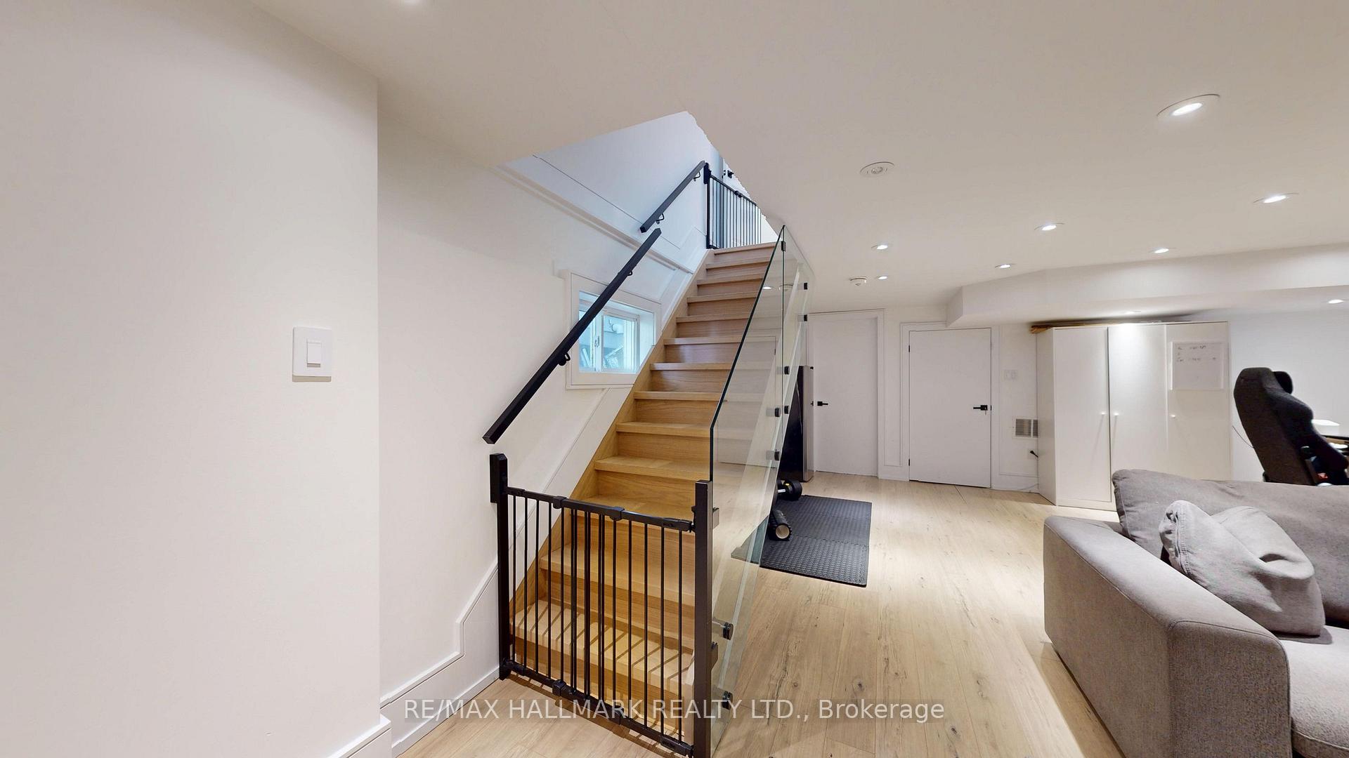 Photo 33 of 33 Kimberley Avenue, Toronto, East End-Danforth — HOMEH