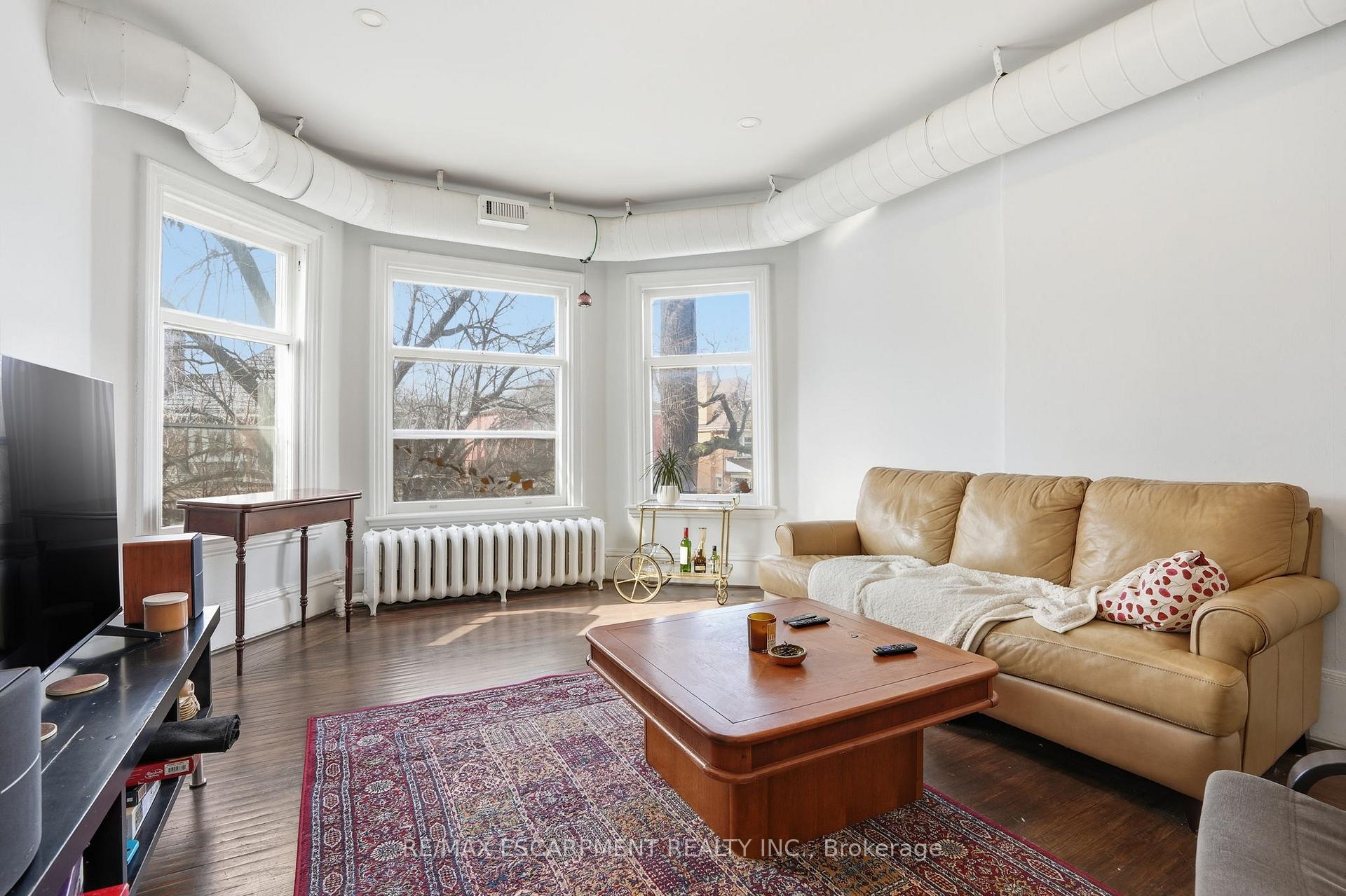 Photo 29 of 147 Emerald Street S, Hamilton, Stinson — HOMEH