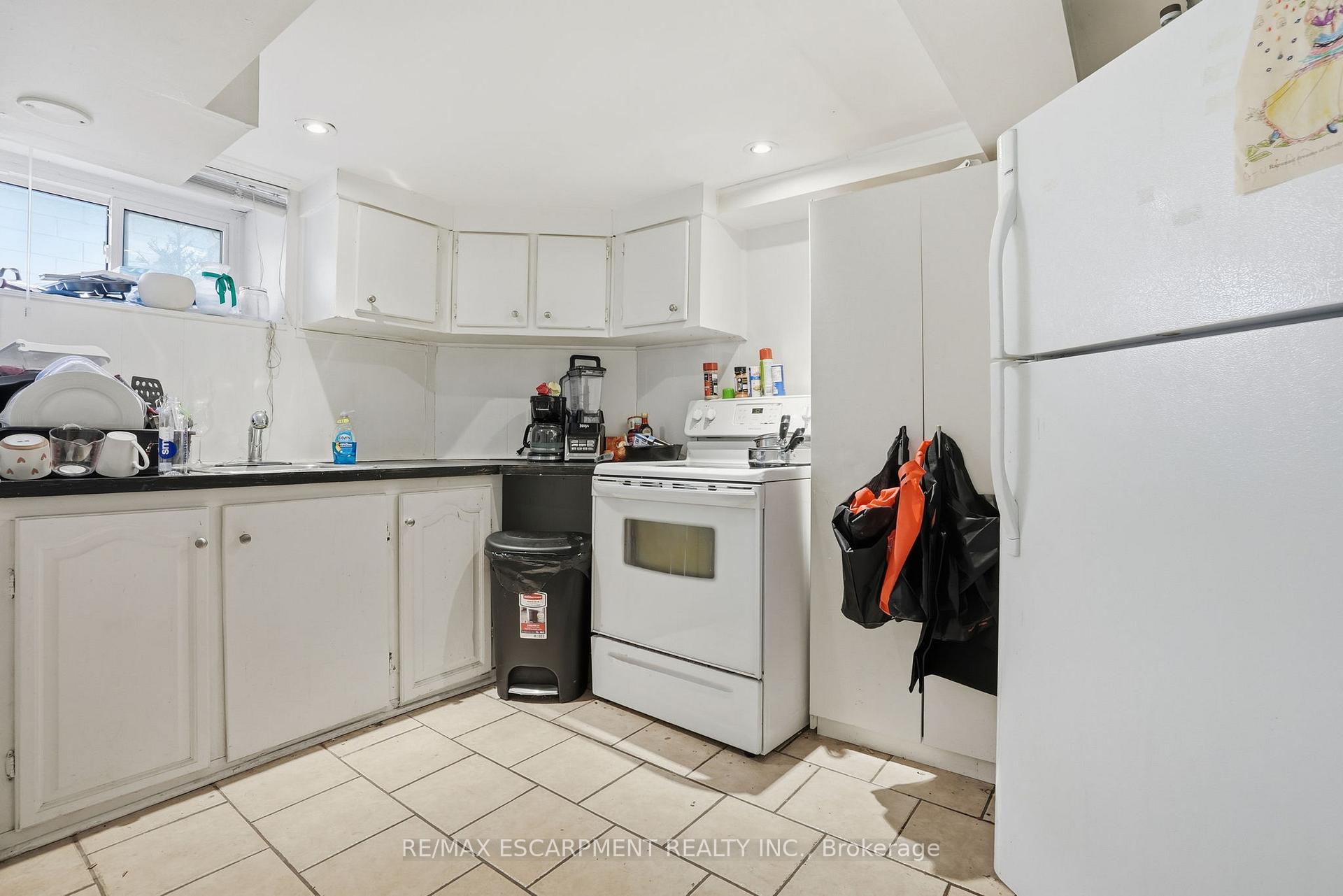 Photo 46 of 147 Emerald Street S, Hamilton, Stinson — HOMEH