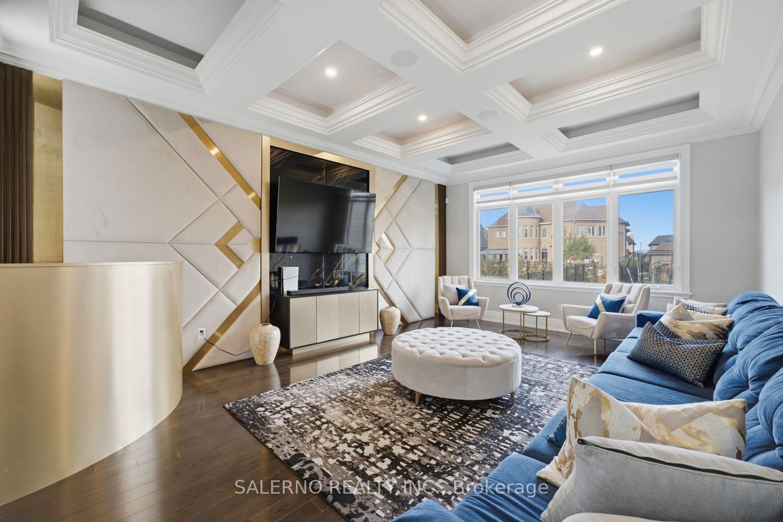 Photo 16 of 21 Autumn Wind Court, Vaughan, Kleinburg — HOMEH