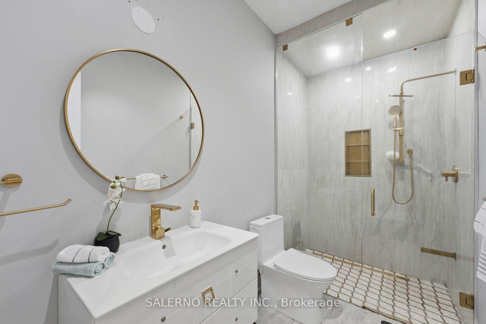 Photo 30 of 21 Autumn Wind Court, Vaughan, Kleinburg — HOMEH