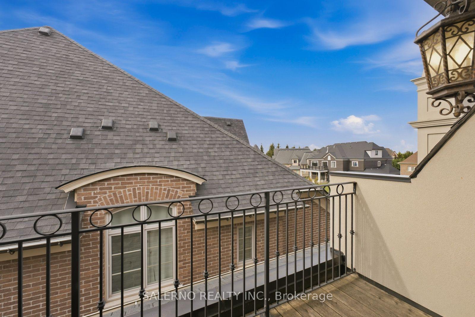 Photo 35 of 21 Autumn Wind Court, Vaughan, Kleinburg — HOMEH