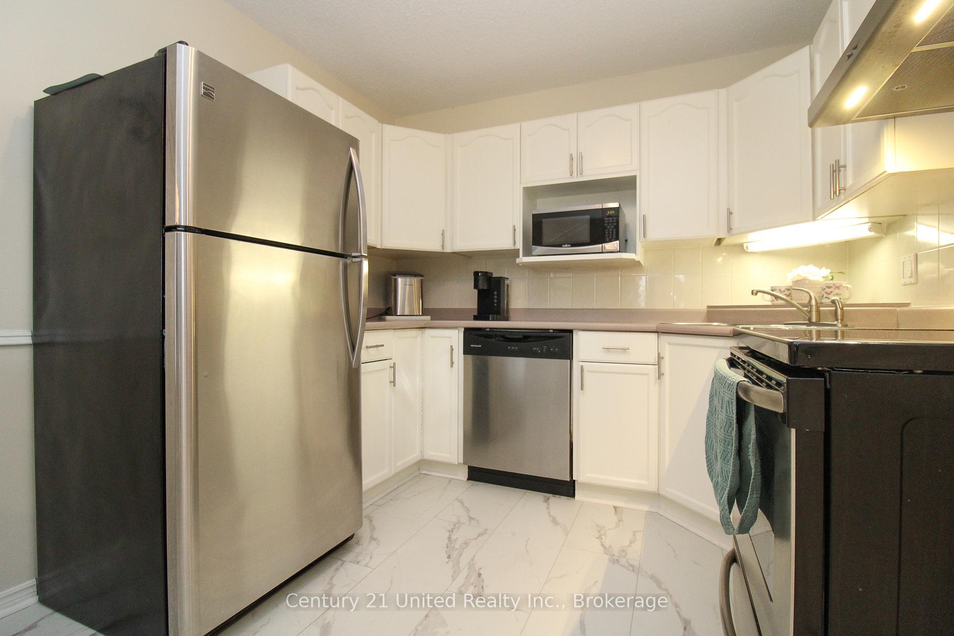 Photo 8 of Unit 204, 1110 Clonsilla Avenue, Peterborough, Otonabee Ward 1 — HOMEH