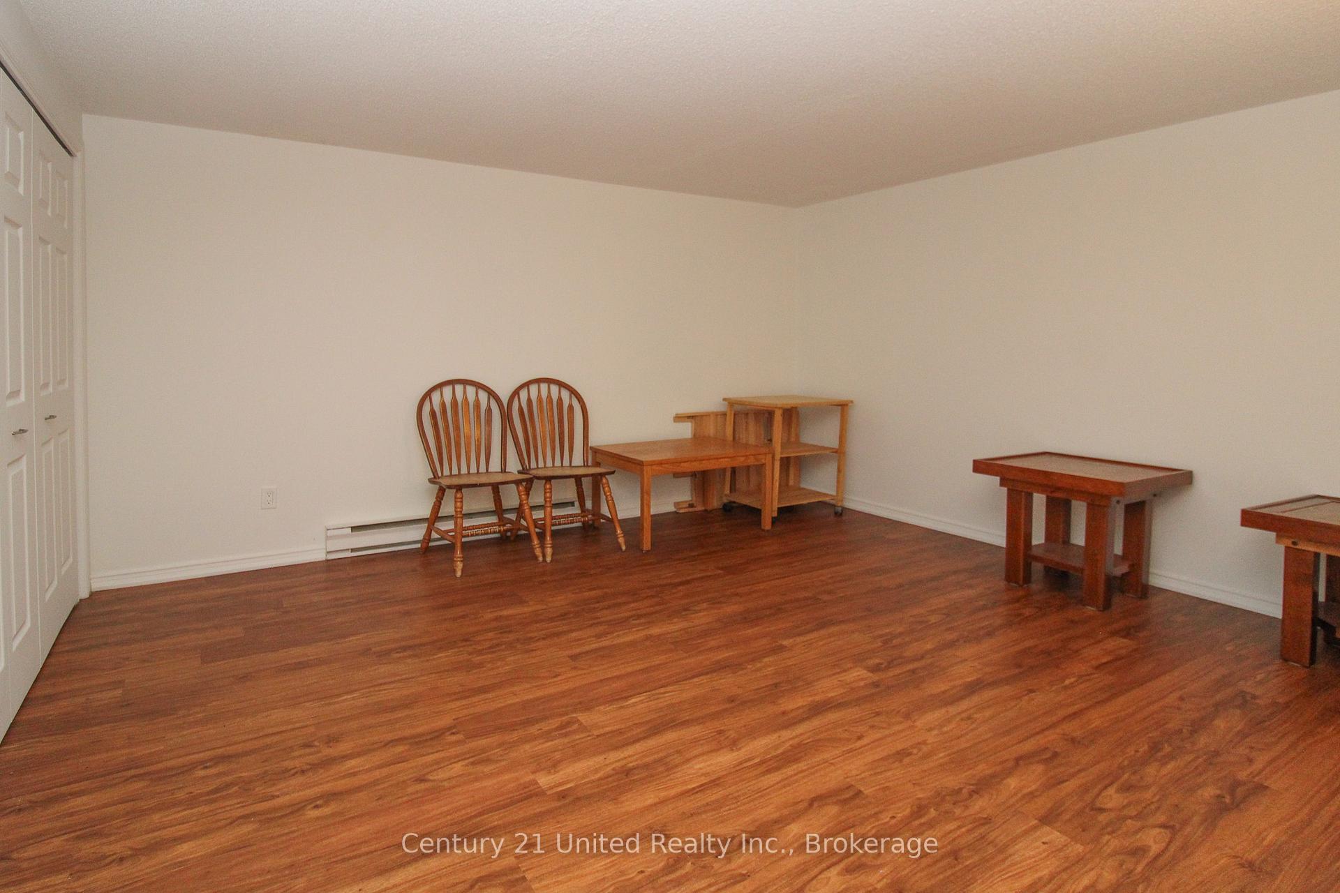 Photo 23 of Unit 204, 1110 Clonsilla Avenue, Peterborough, Otonabee Ward 1 — HOMEH
