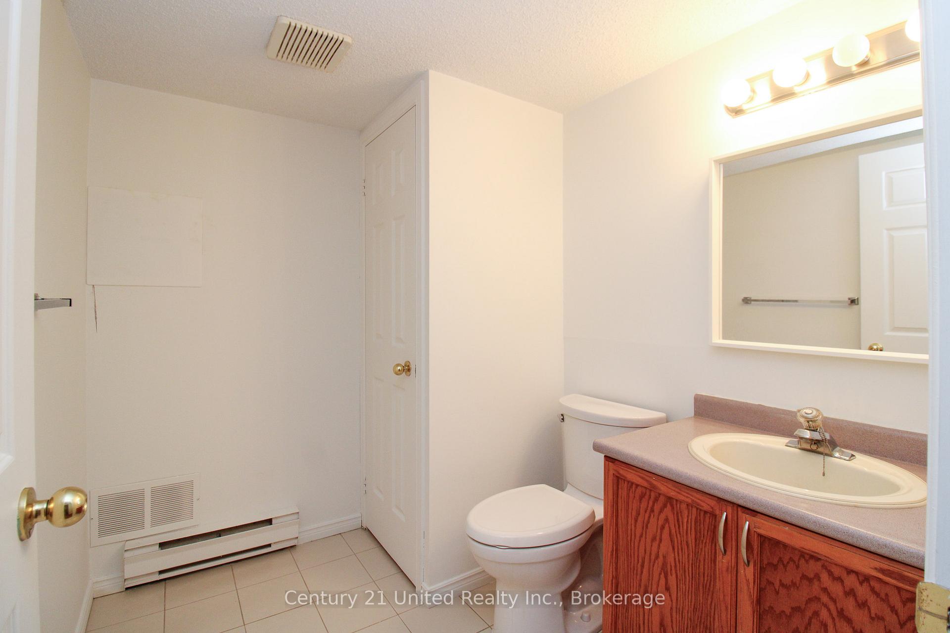 Photo 24 of Unit 204, 1110 Clonsilla Avenue, Peterborough, Otonabee Ward 1 — HOMEH