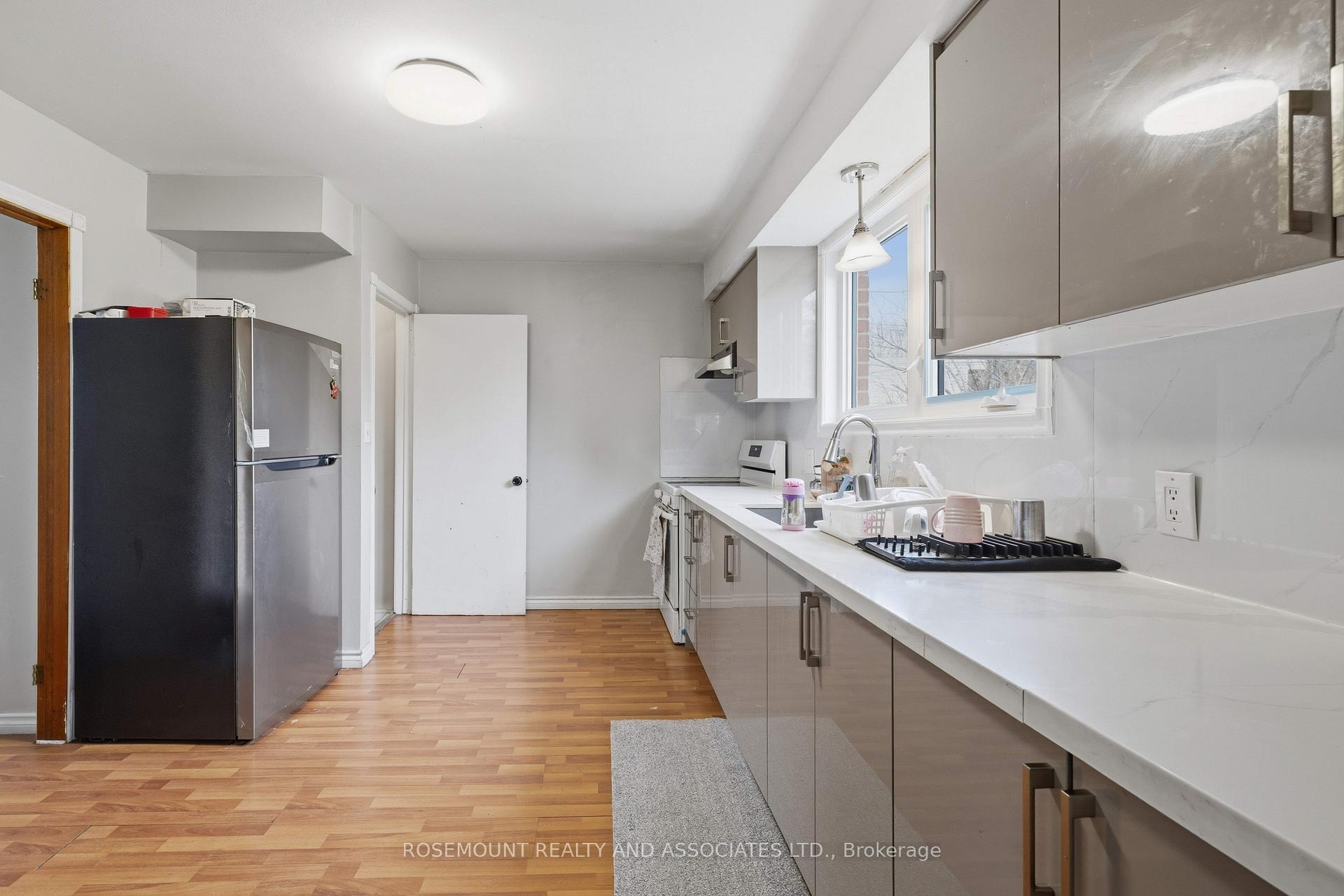 Photo 9 of 287 Sutherland Drive, Kingston, Rideau — HOMEH