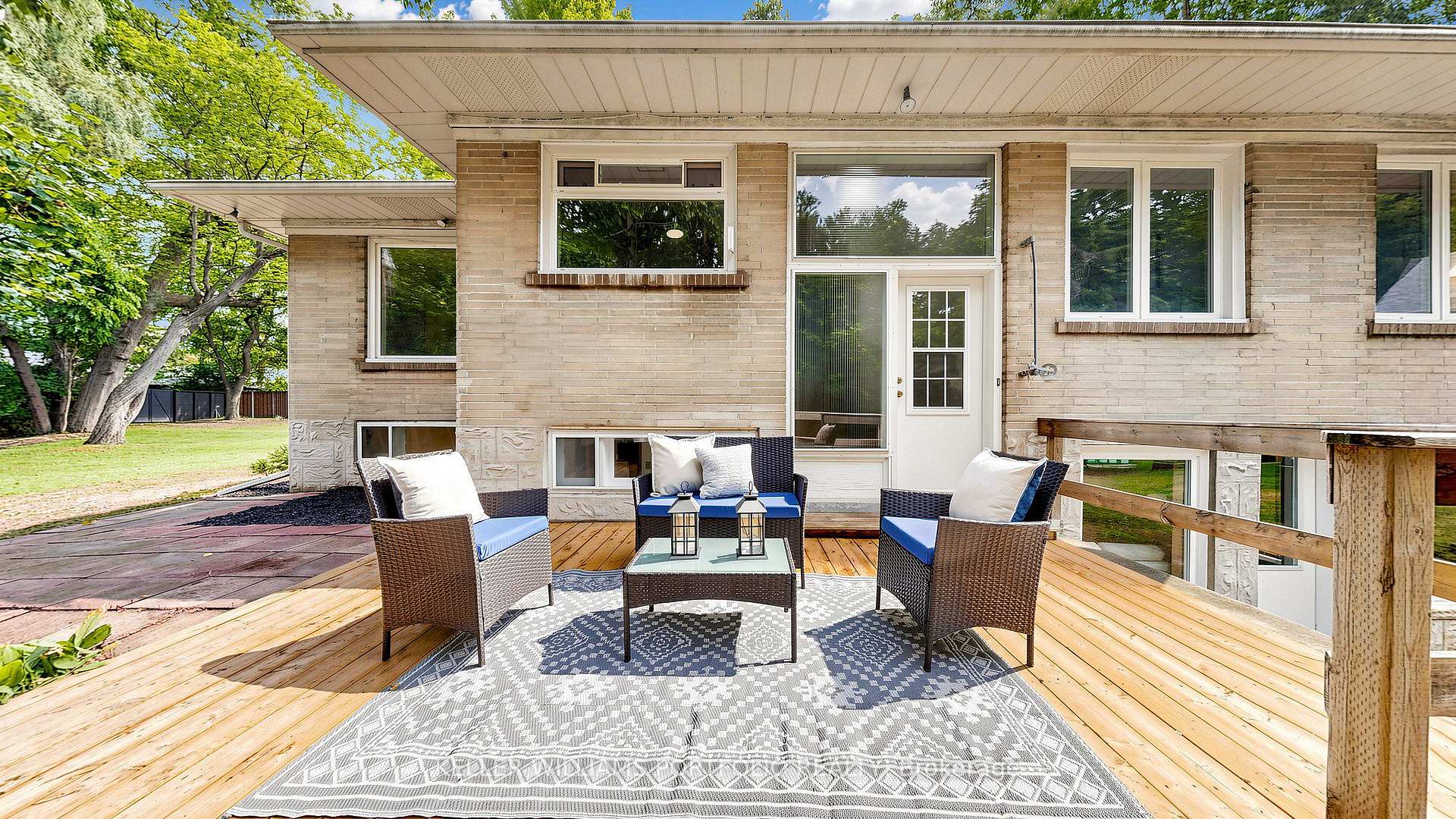 Photo 35 of 1309 Martley Drive E, Mississauga, Lorne Park — HOMEH