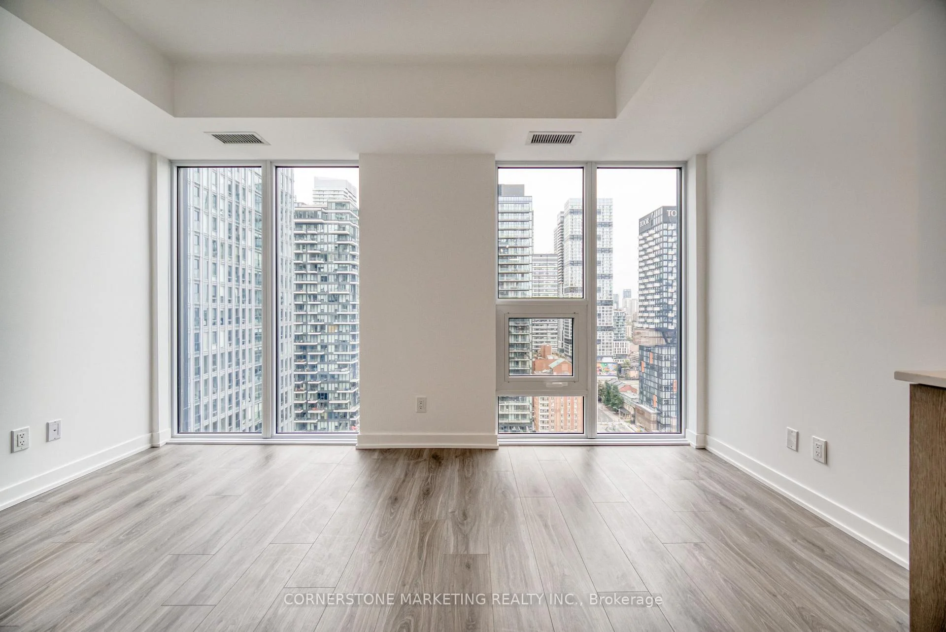 Photo of Unit 2516, 100 Queen Street E