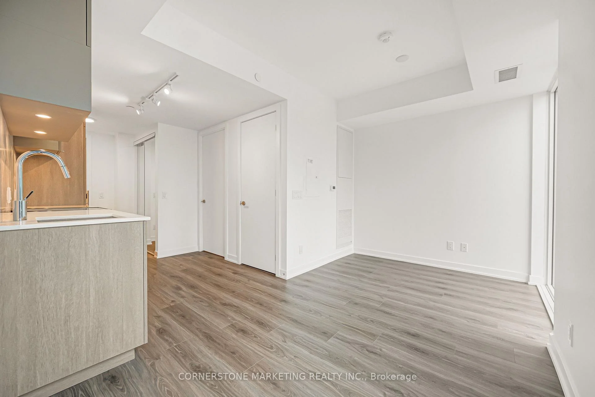 Photo 6 of Unit 2516, 100 Queen Street E, Toronto, Church-Yonge Corridor — HOMEH