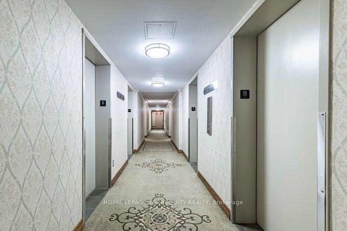 Photo 22 of Unit 1102, 812 Burnhamthorpe Road, Etobicoke, Markland Wood — HOMEH
