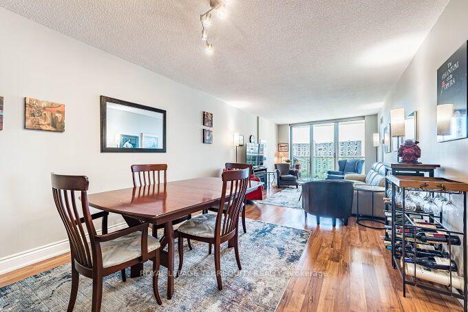 Photo 42 of Unit 1102, 812 Burnhamthorpe Road, Etobicoke, Markland Wood — HOMEH