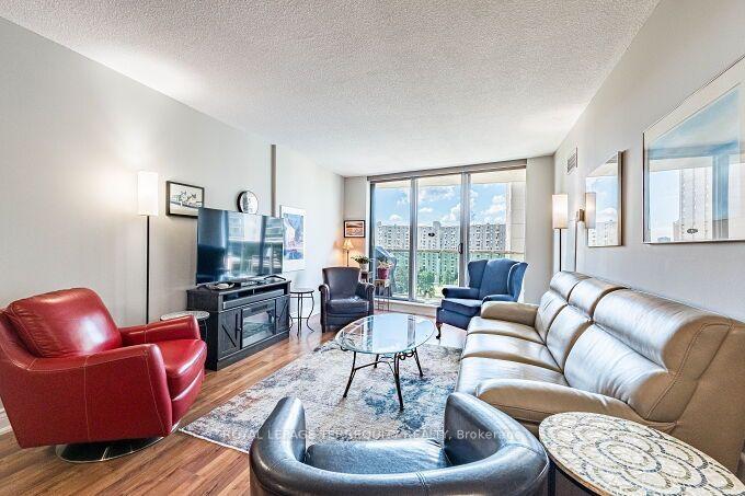 Photo 48 of Unit 1102, 812 Burnhamthorpe Road, Etobicoke, Markland Wood — HOMEH