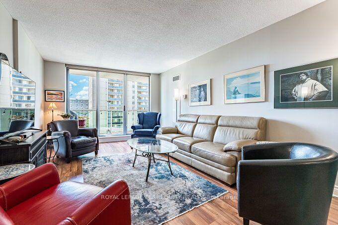 Photo 52 of Unit 1102, 812 Burnhamthorpe Road, Etobicoke, Markland Wood — HOMEH