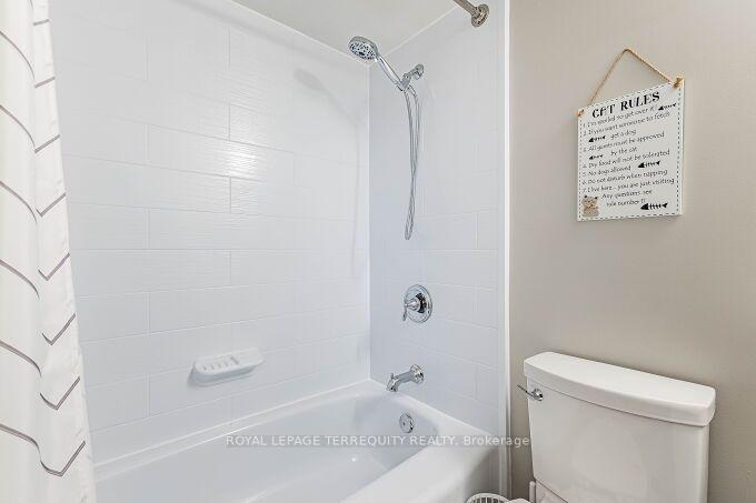 Photo 64 of Unit 1102, 812 Burnhamthorpe Road, Etobicoke, Markland Wood — HOMEH