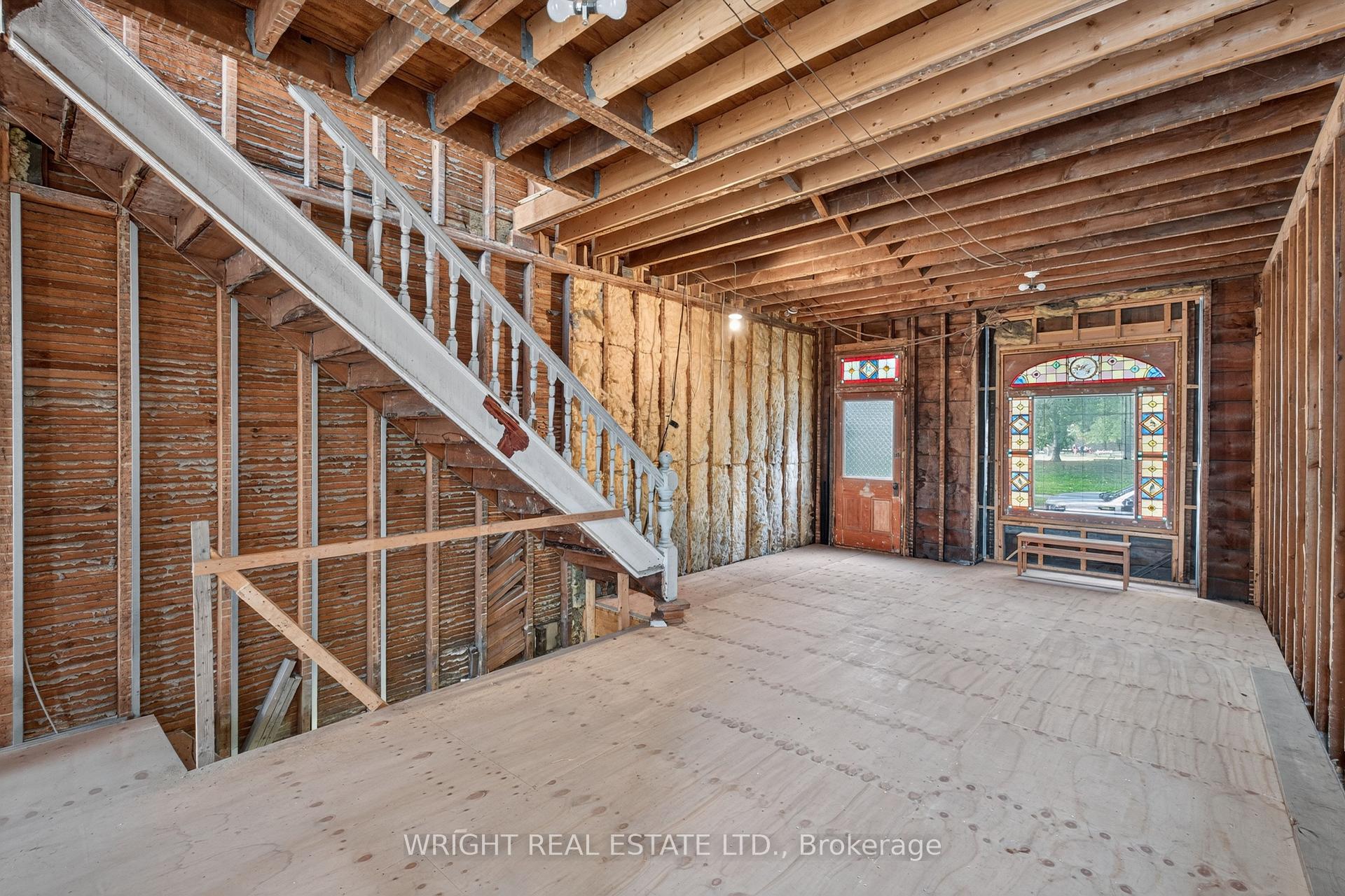Photo 6 of 31 Olive Avenue, Toronto, The Annex — HOMEH