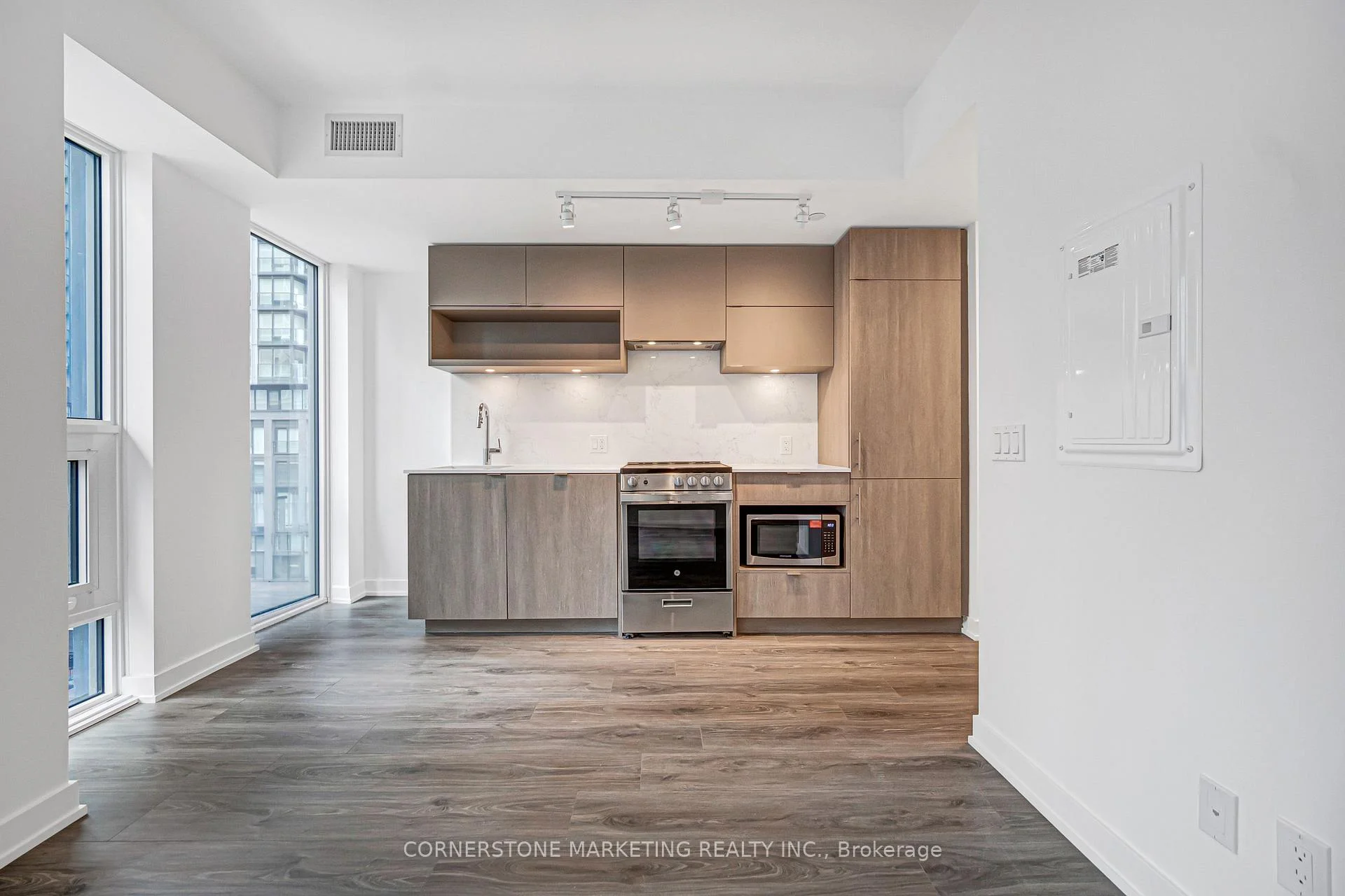 Photo 12 of Unit 910, 100 Queen Street E, Toronto, Church-Yonge Corridor — HOMEH