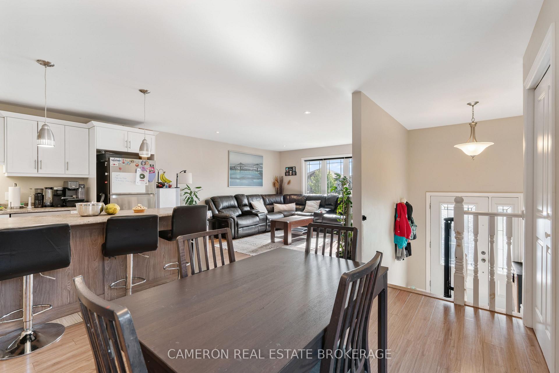 Photo 5 of 137 Bellwood Drive, Cornwall, Cornwall — HOMEH