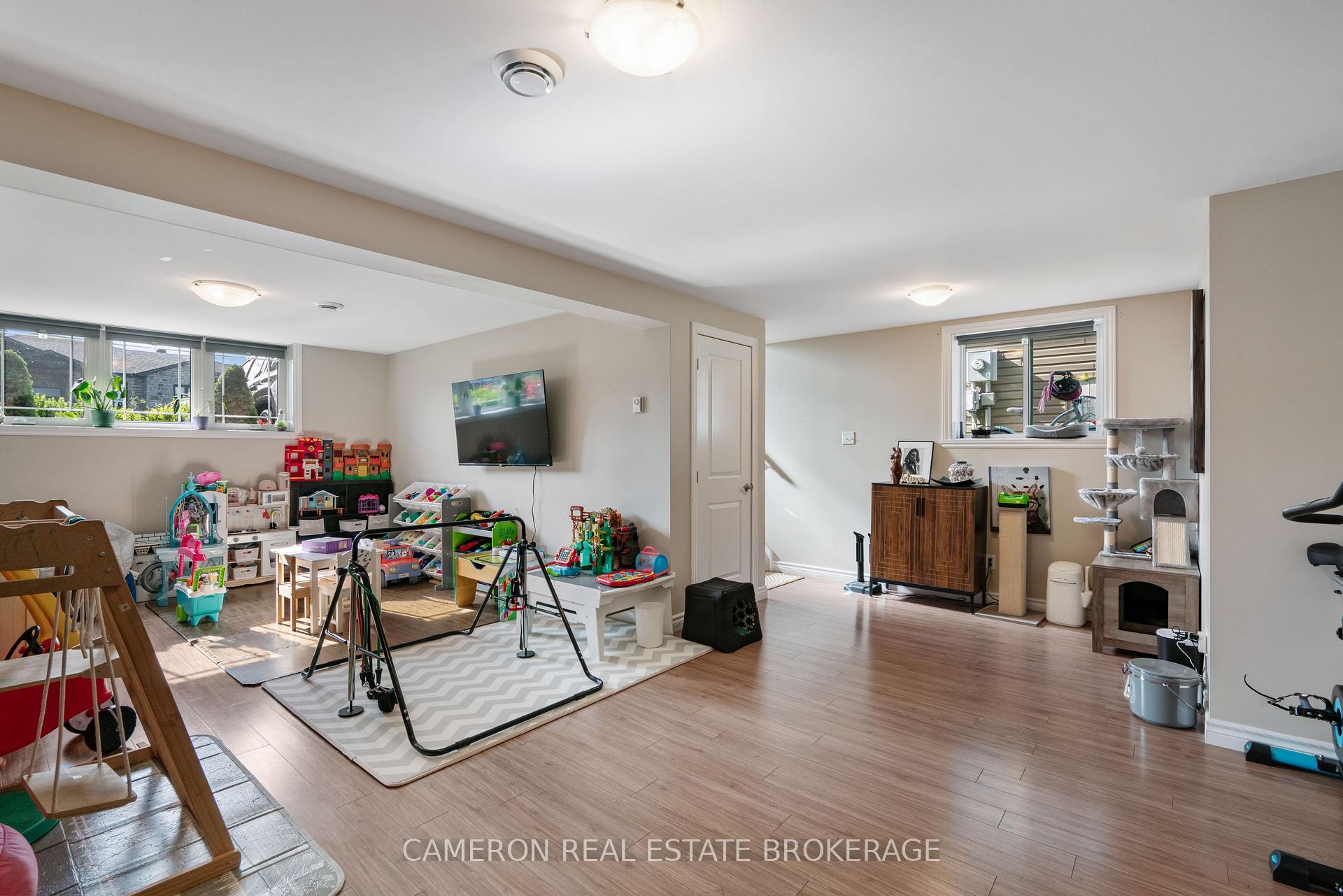 Photo 16 of 137 Bellwood Drive, Cornwall, Cornwall — HOMEH