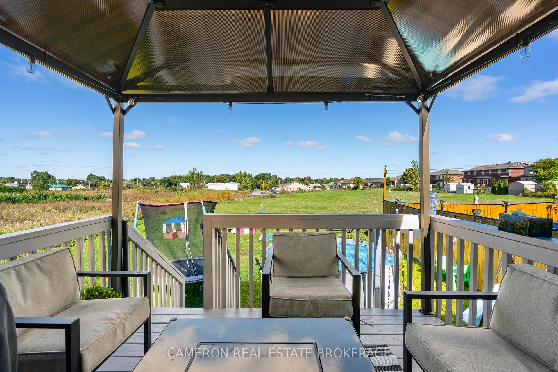Photo 20 of 137 Bellwood Drive, Cornwall, Cornwall — HOMEH