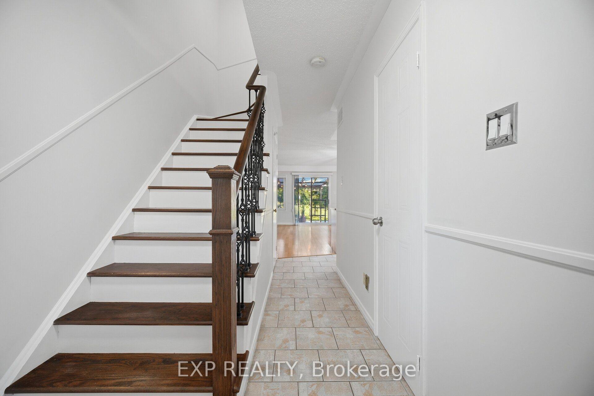 Photo 7 of 3103 Augusta Drive, Mississauga, Meadowvale — HOMEH