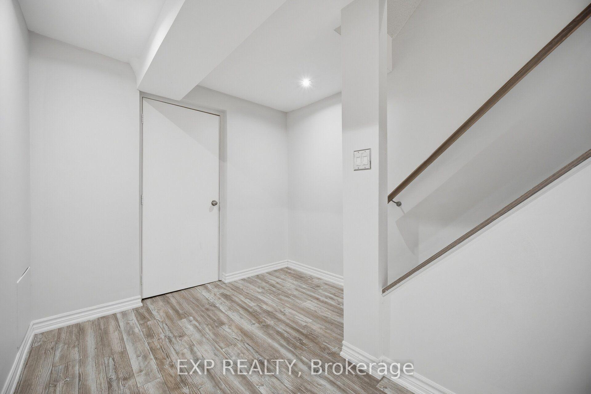 Photo 35 of 3103 Augusta Drive, Mississauga, Meadowvale — HOMEH