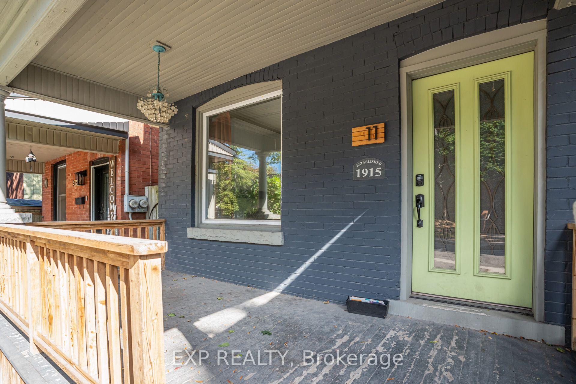 Photo of 11 Lorne Avenue