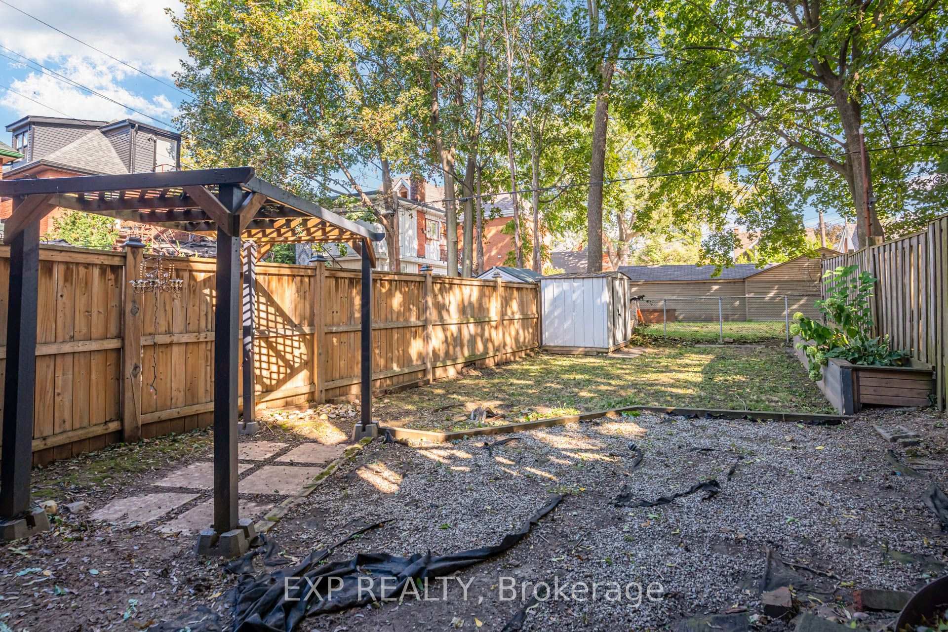 Photo 17 of 11 Lorne Avenue, Hamilton, Blakeley — HOMEH