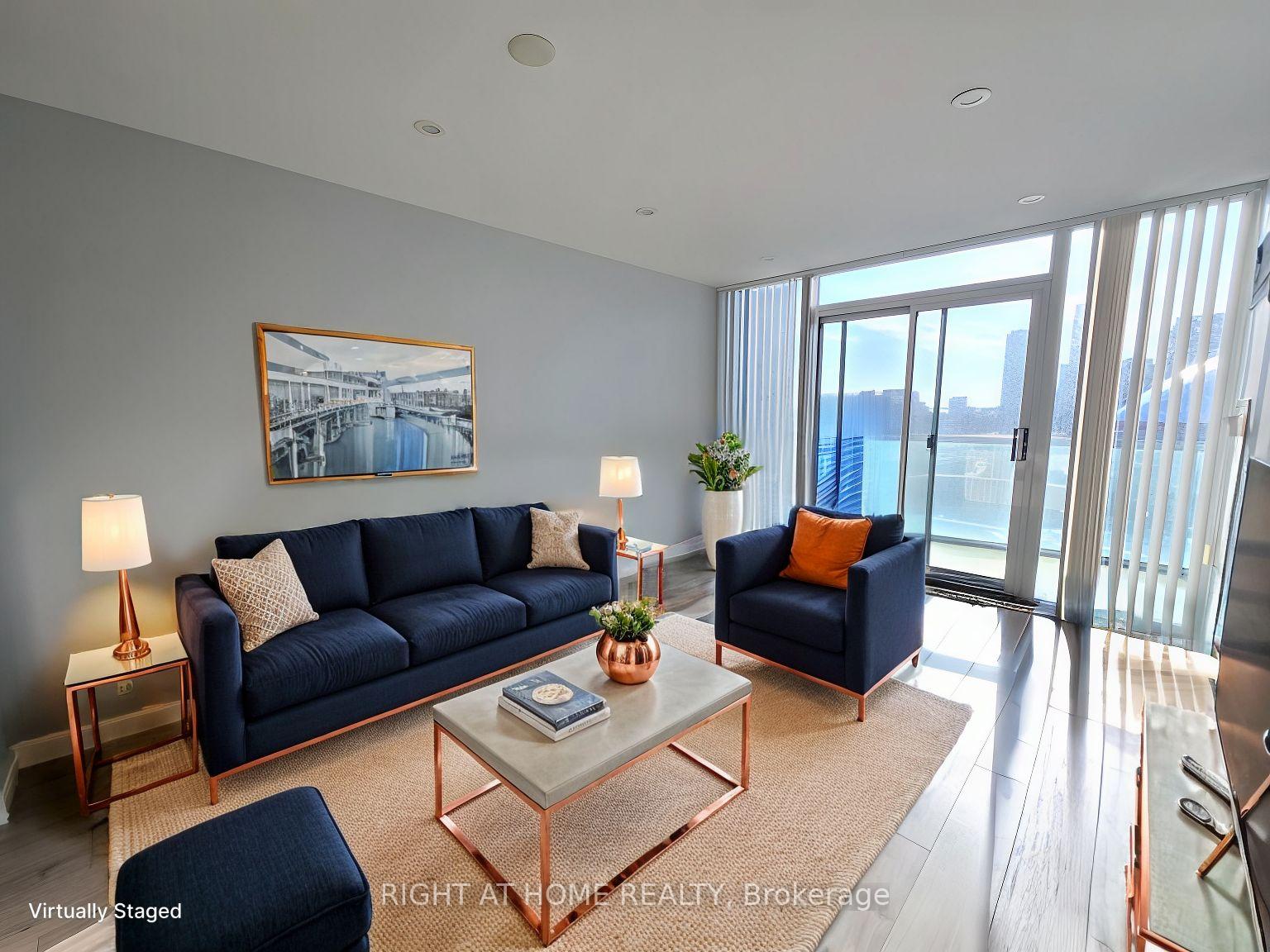 Photo 4 of Unit Unit 1911, 51 Lower Simcoe Street, Toronto, Waterfront Communities — HOMEH