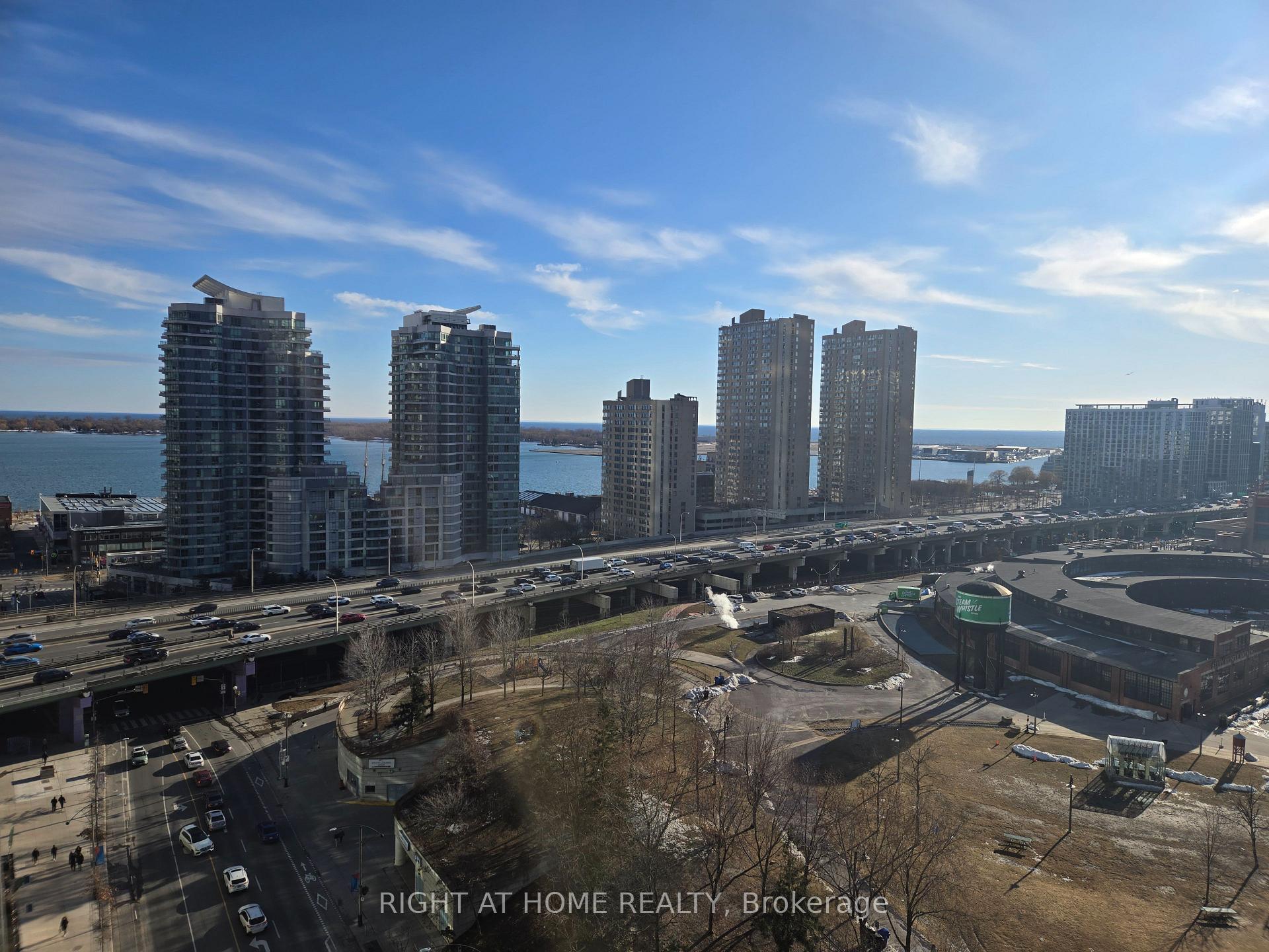 Photo 17 of Unit Unit 1911, 51 Lower Simcoe Street, Toronto, Waterfront Communities — HOMEH