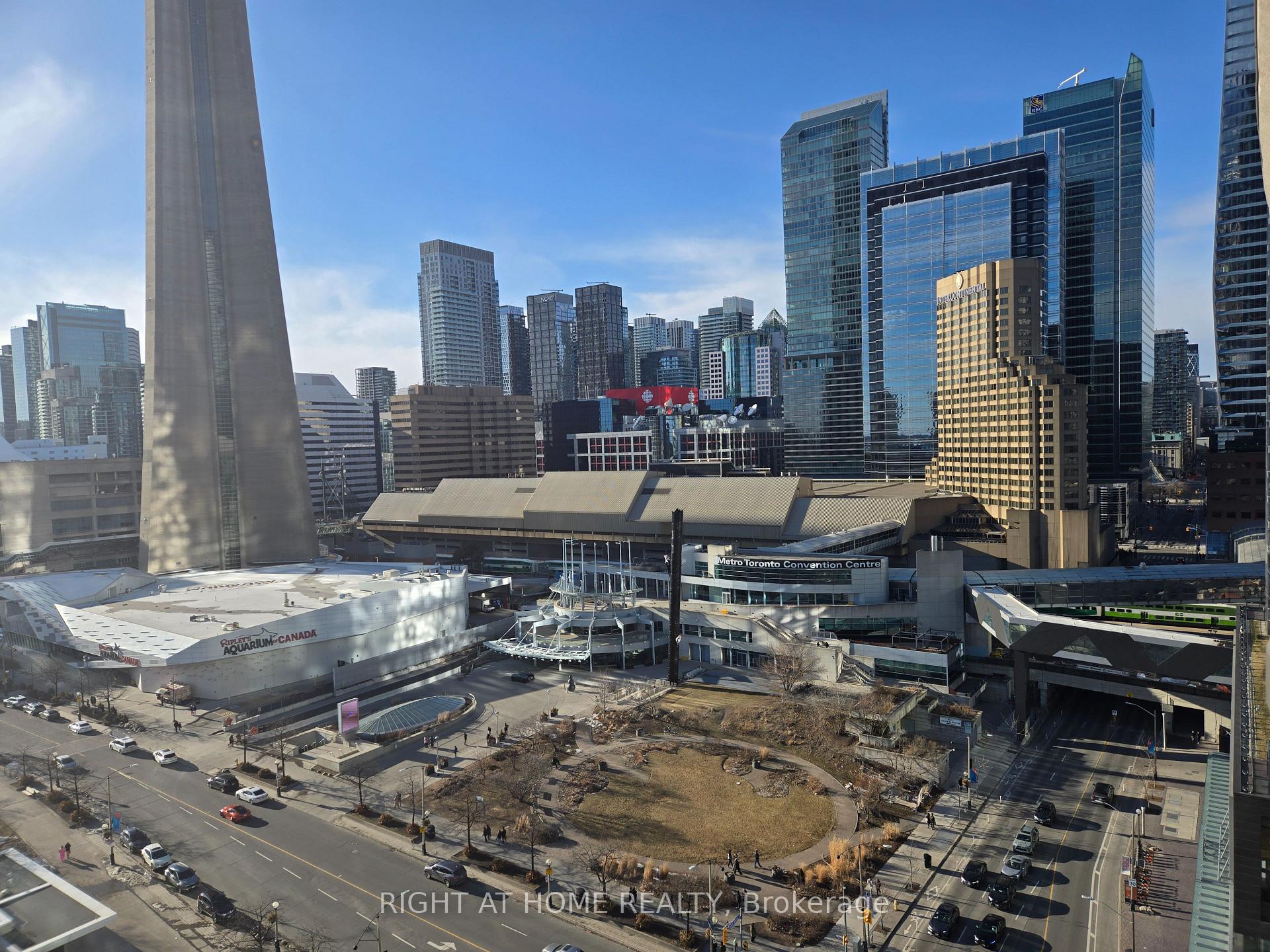 Photo 18 of Unit Unit 1911, 51 Lower Simcoe Street, Toronto, Waterfront Communities — HOMEH