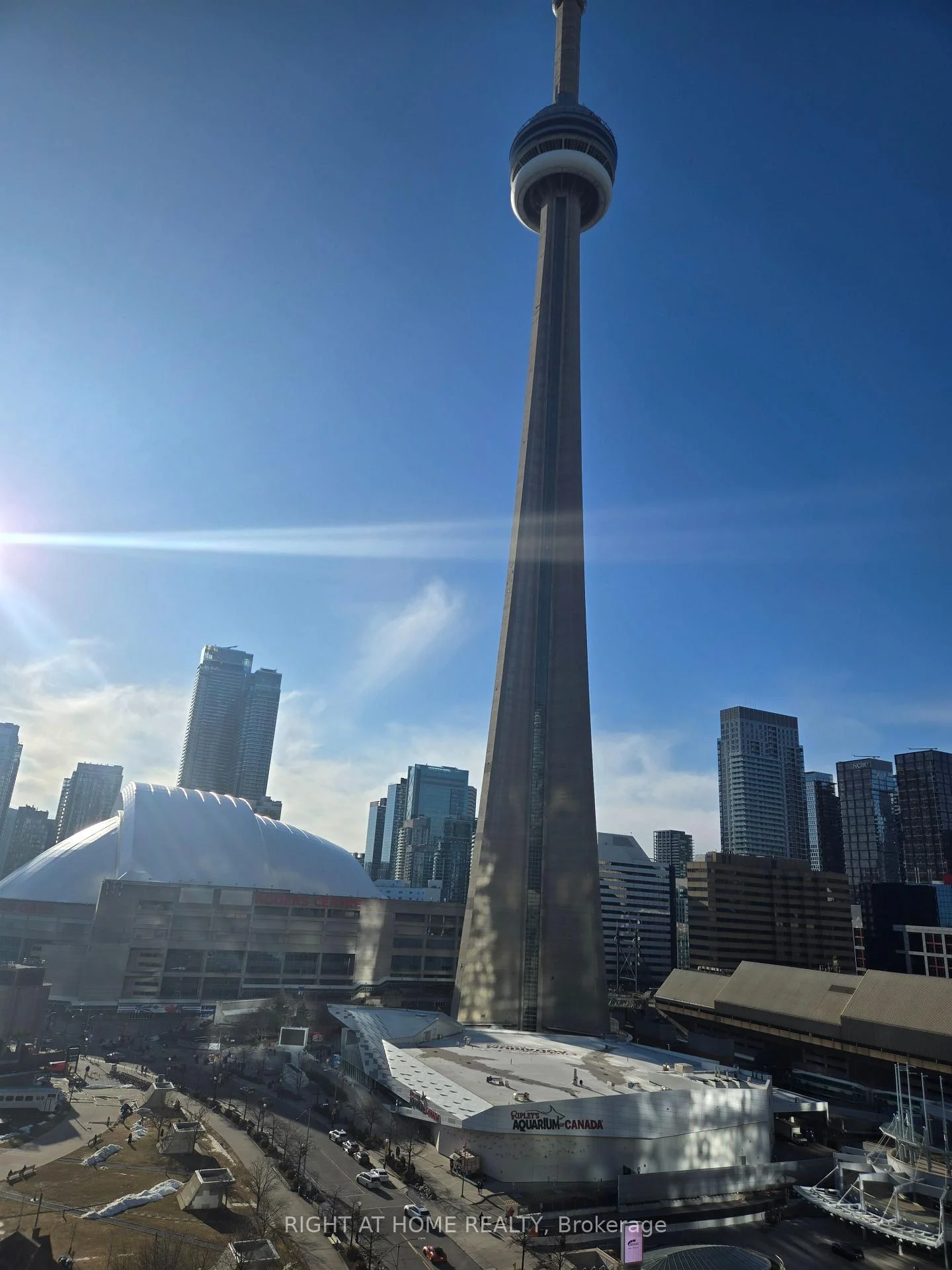 Photo 15 of Unit Unit 1911, 51 Lower Simcoe Street, Toronto, Waterfront Communities — HOMEH