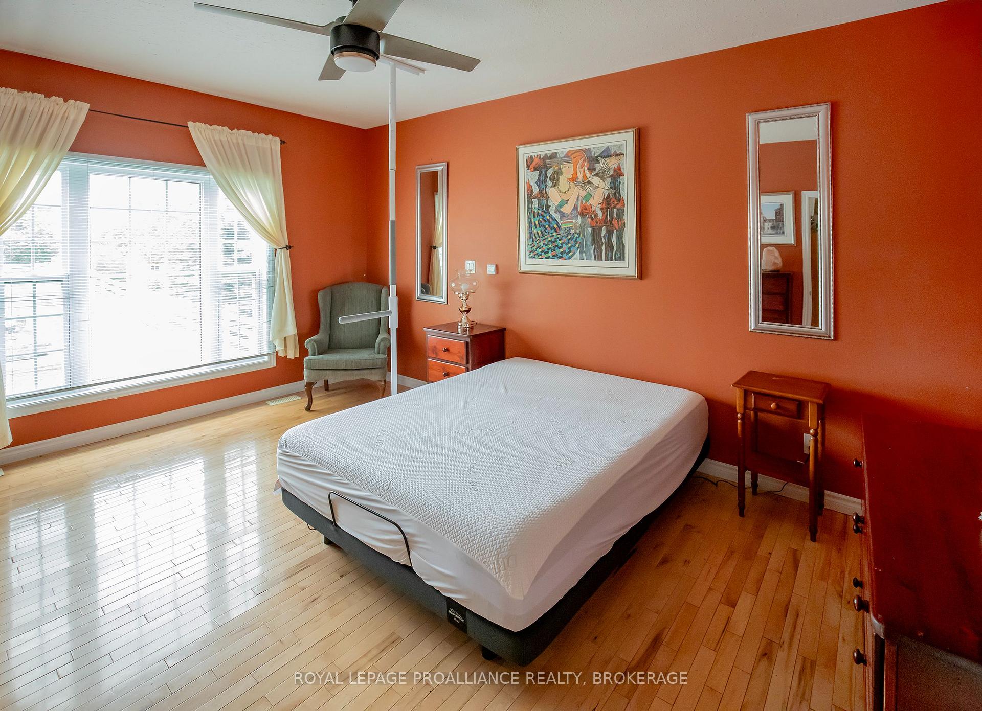 Photo 9 of 1098 Coverdale Drive, Kingston, City SouthWest — HOMEH