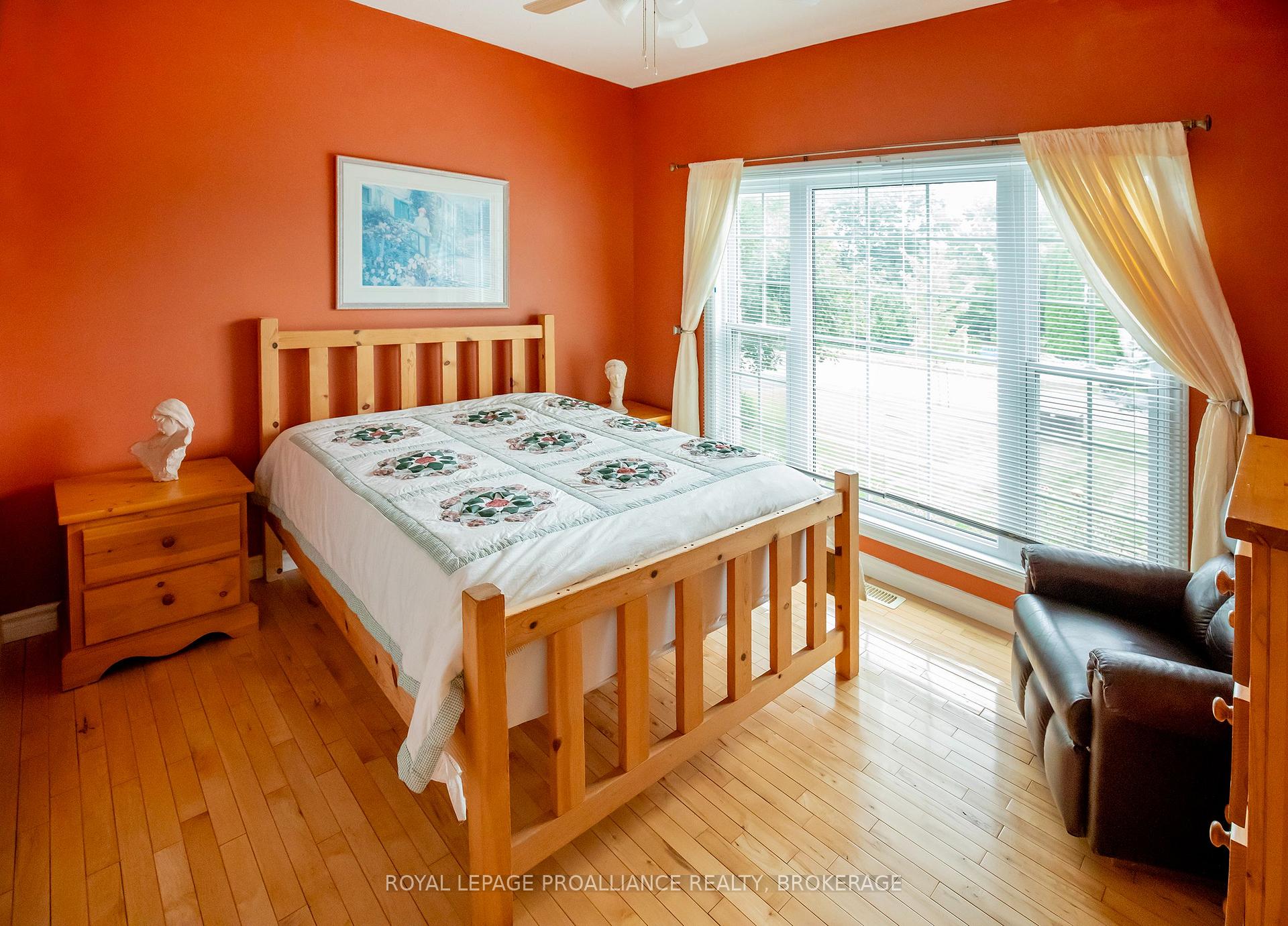 Photo 13 of 1098 Coverdale Drive, Kingston, City SouthWest — HOMEH