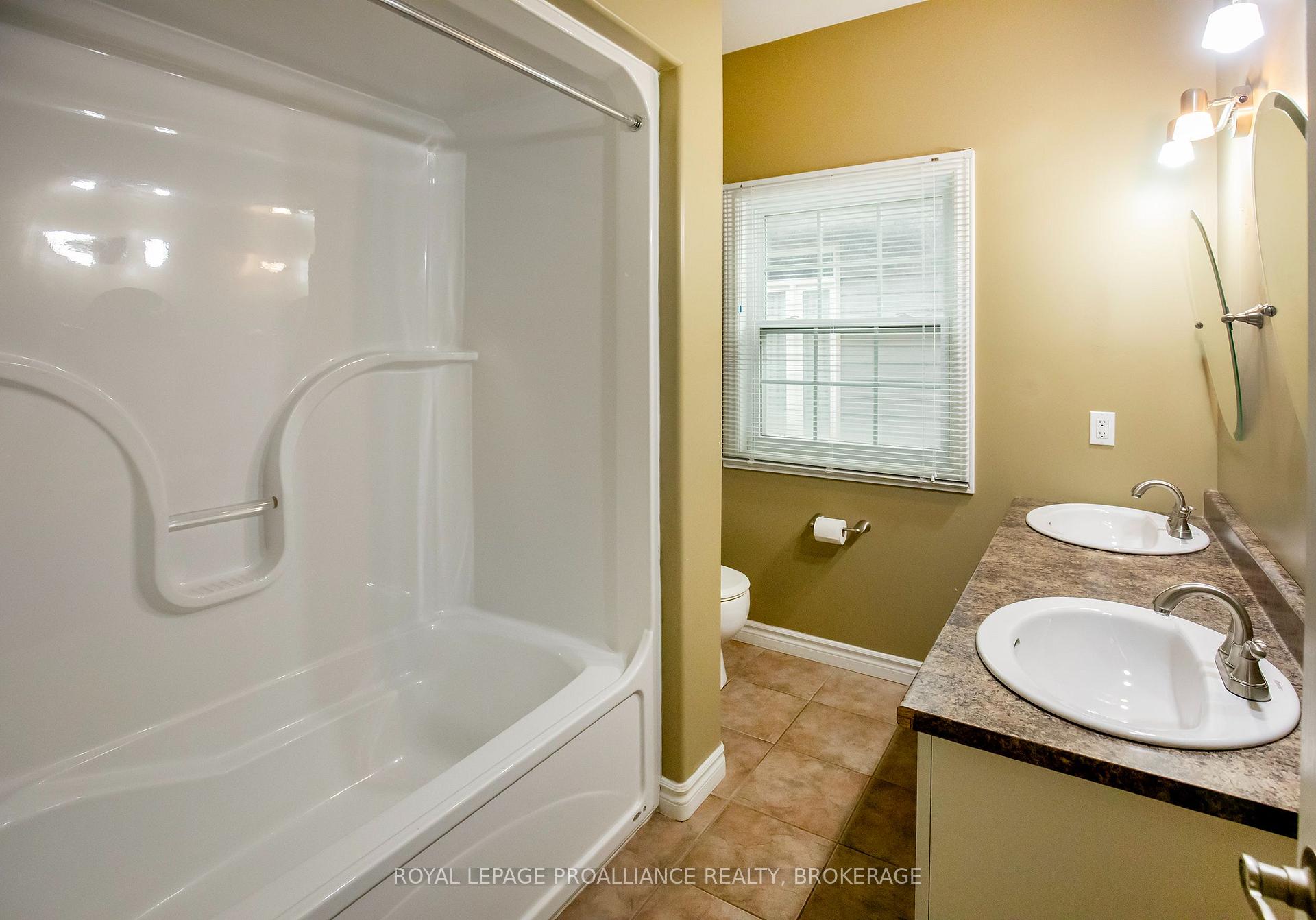 Photo 17 of 1098 Coverdale Drive, Kingston, City SouthWest — HOMEH