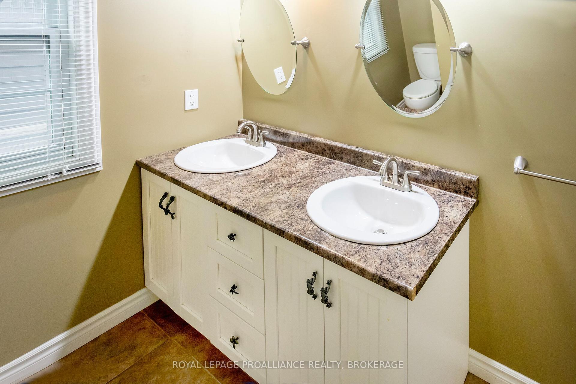Photo 18 of 1098 Coverdale Drive, Kingston, City SouthWest — HOMEH