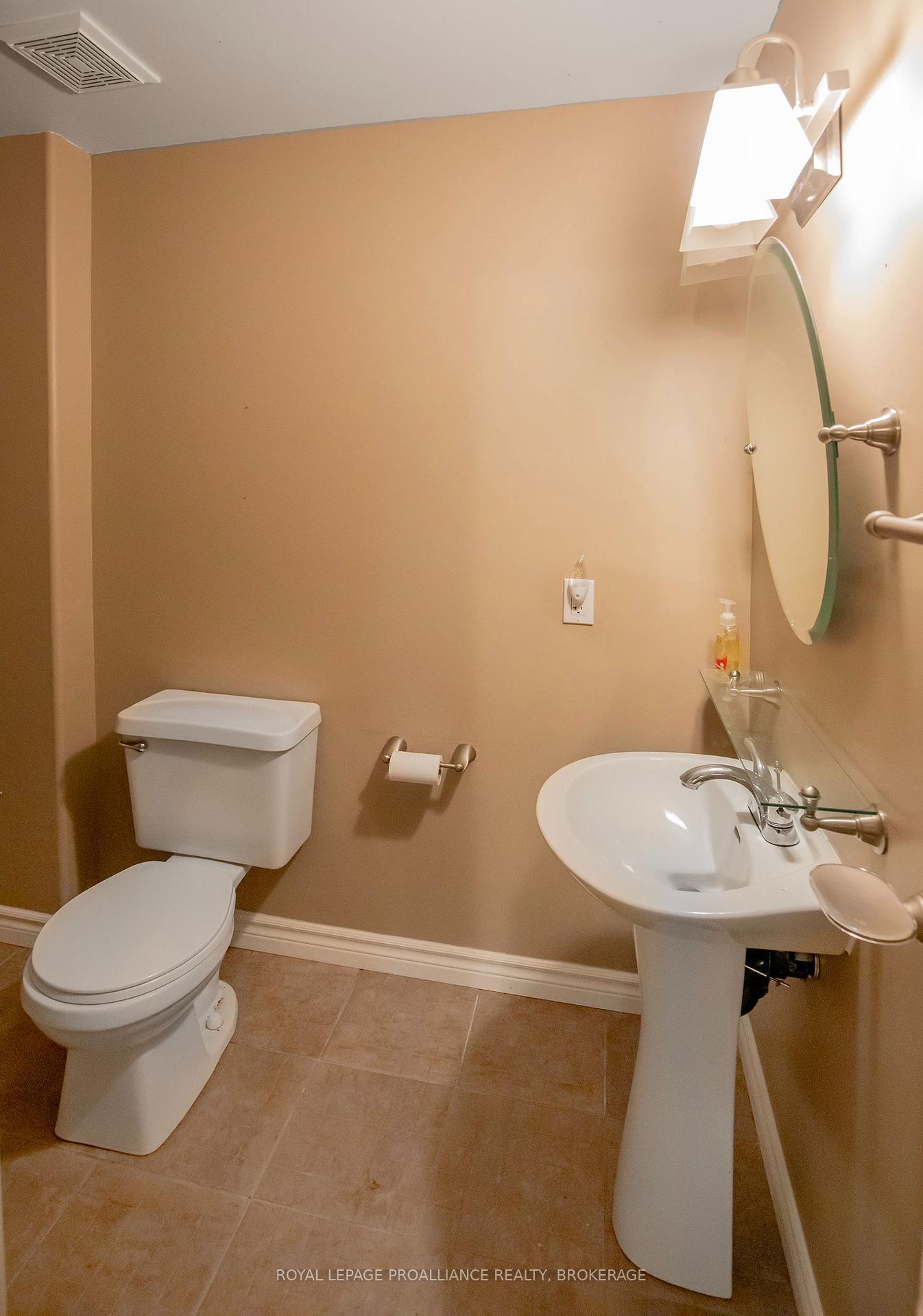 Photo 25 of 1098 Coverdale Drive, Kingston, City SouthWest — HOMEH