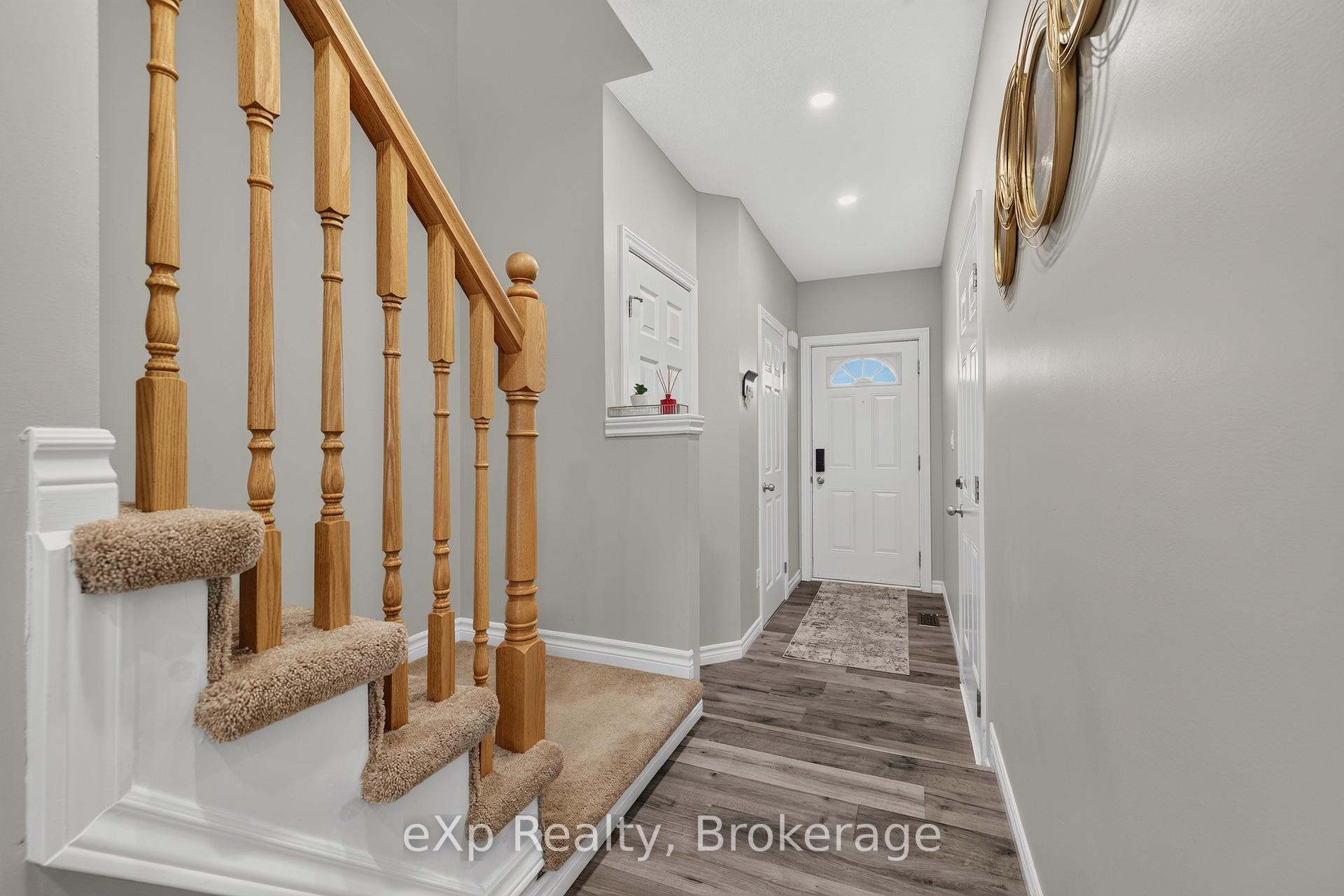 Photo 10 of Unit 4, 975 Strasburg Road, Kitchener, Country Hills — HOMEH