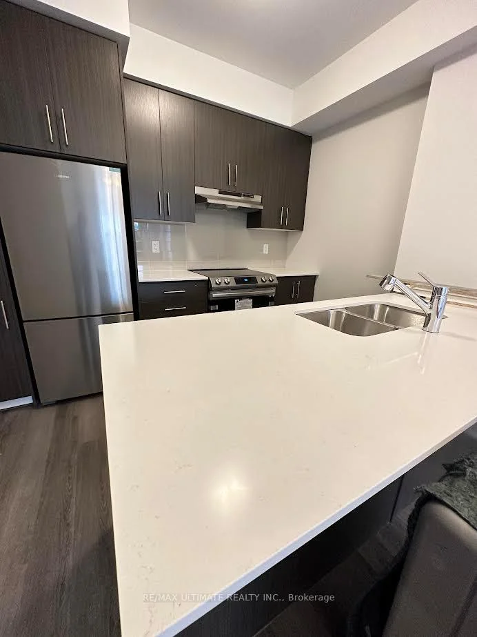 Photo 11 of Unit 32, 15 William Jackson Way, Etobicoke, New Toronto — HOMEH