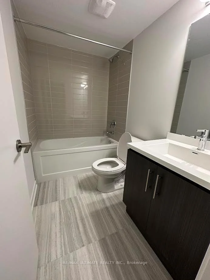 Photo 17 of Unit 32, 15 William Jackson Way, Etobicoke, New Toronto — HOMEH