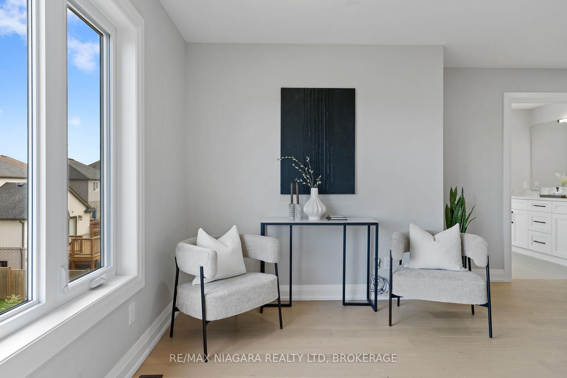 Photo 19 of 6136 Curlin Crescent, Niagara Falls, Forestview — HOMEH