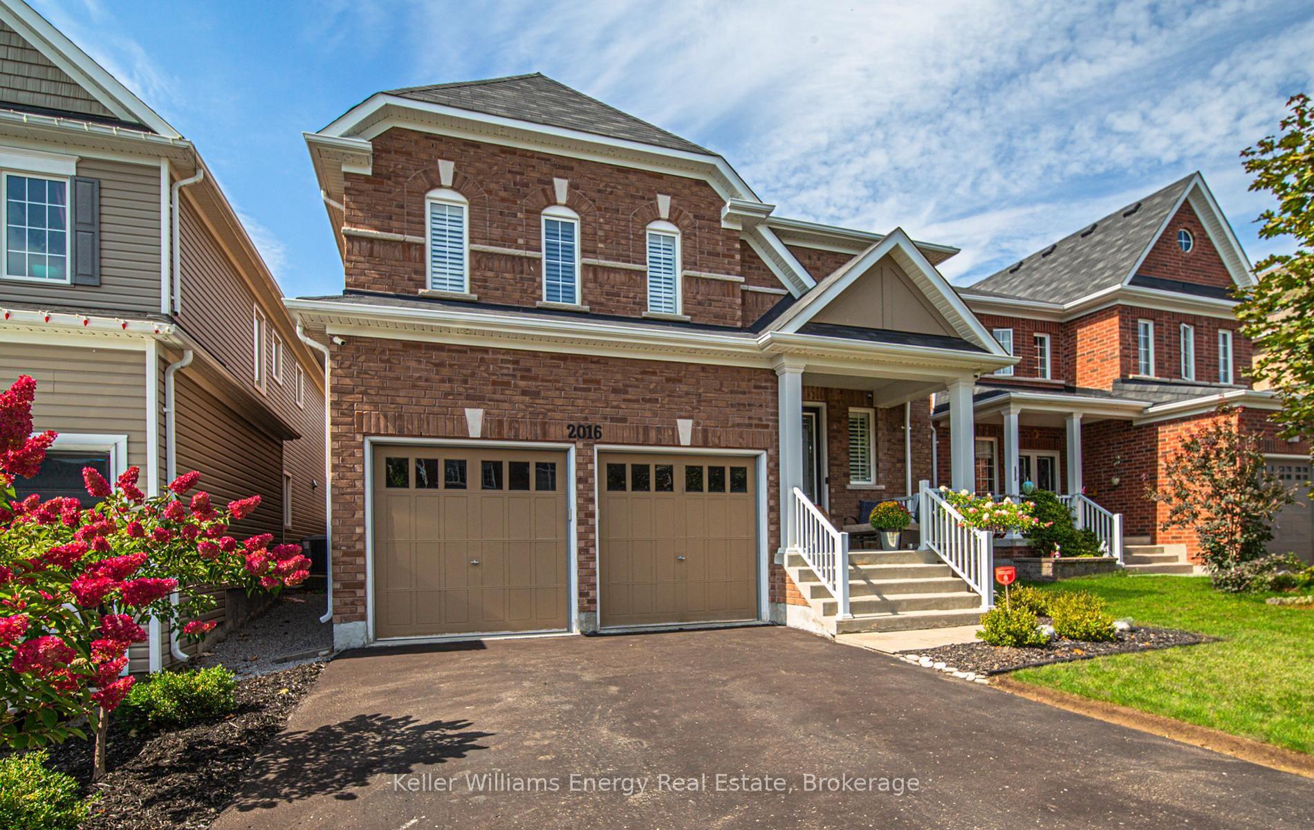 Photo 2 of 2016 Magee Court, Oshawa, Taunton — HOMEH
