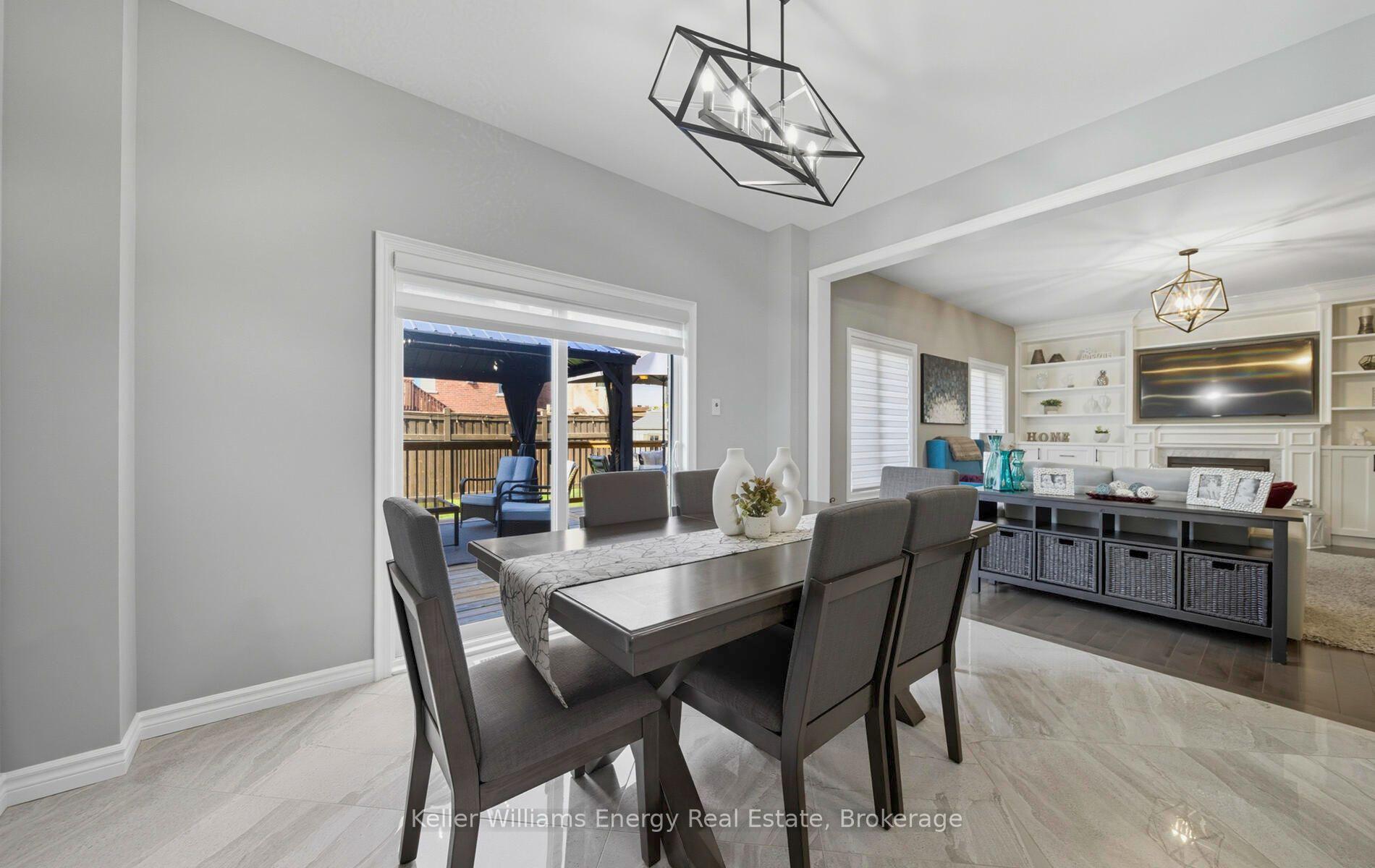 Photo 17 of 2016 Magee Court, Oshawa, Taunton — HOMEH