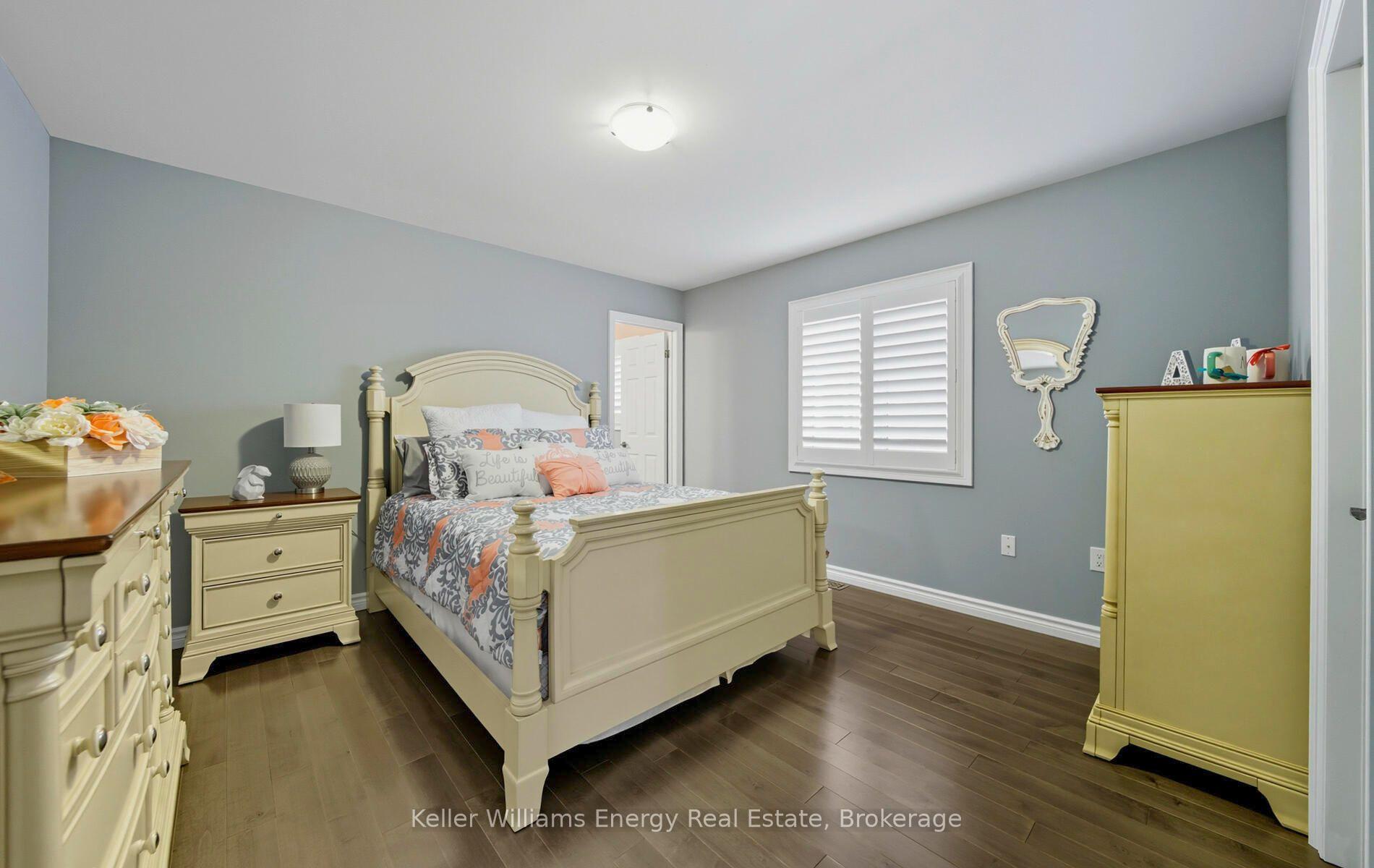 Photo 32 of 2016 Magee Court, Oshawa, Taunton — HOMEH
