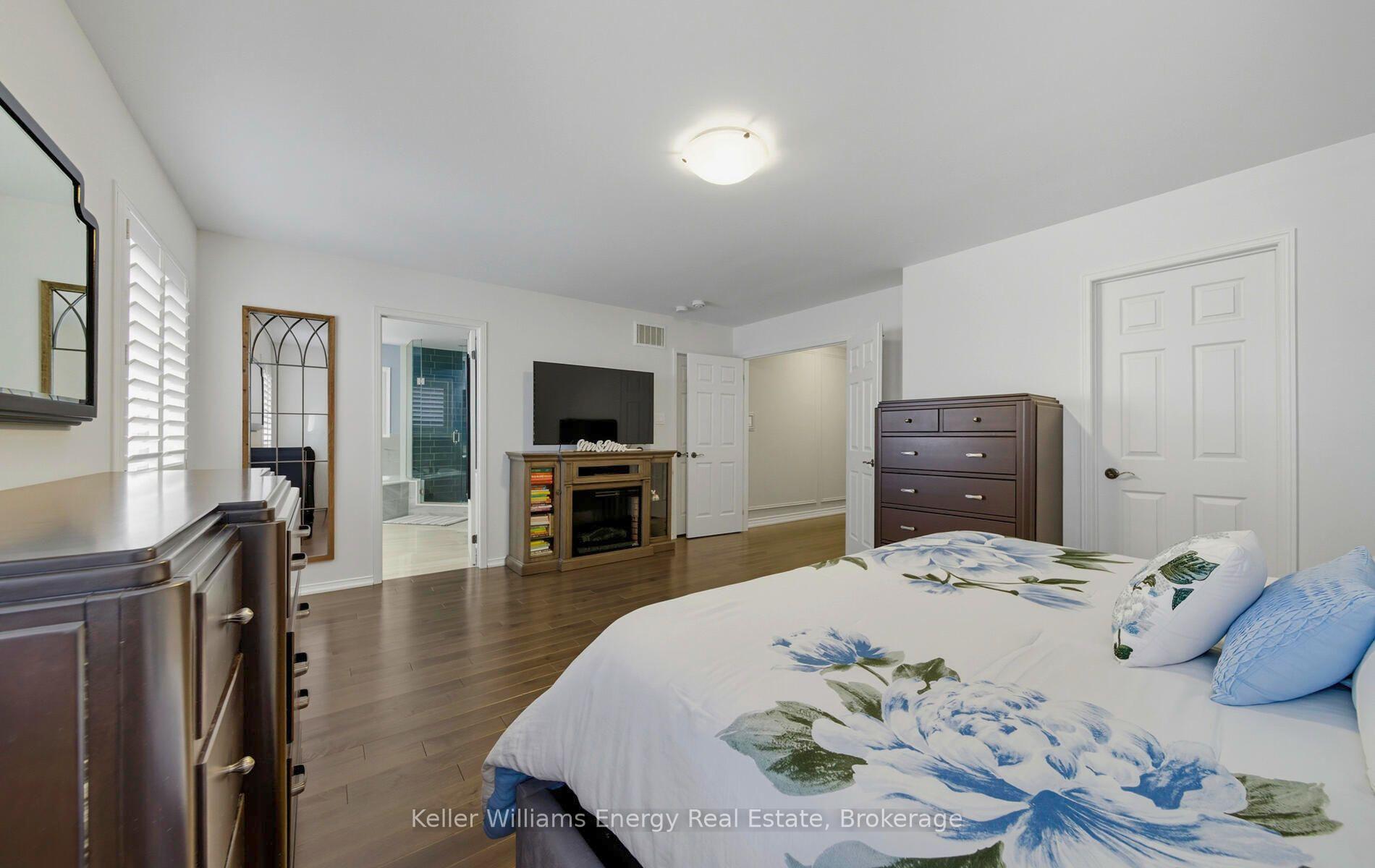 Photo 37 of 2016 Magee Court, Oshawa, Taunton — HOMEH
